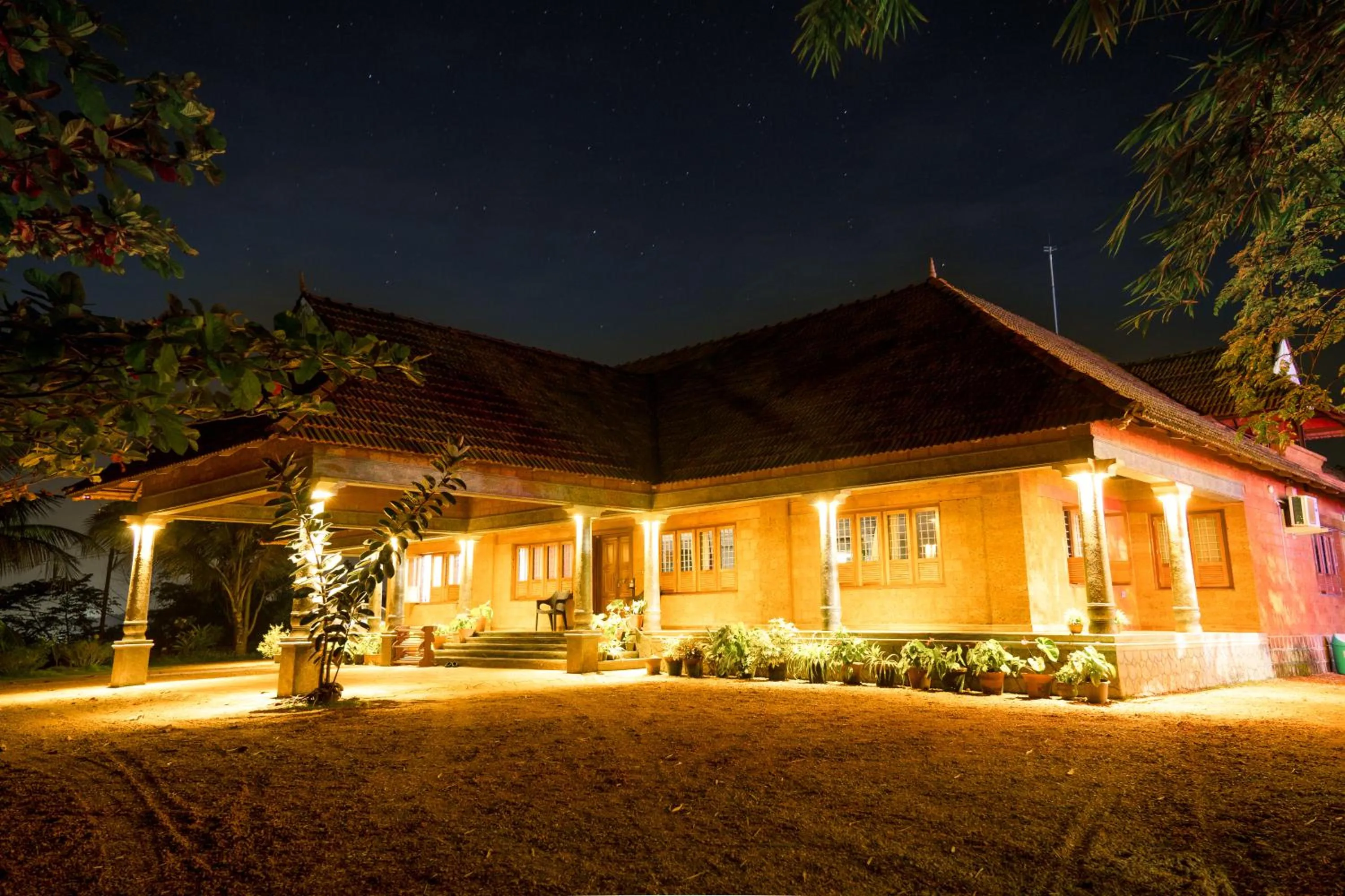 Property building in Woodgreens Heritage Resorts