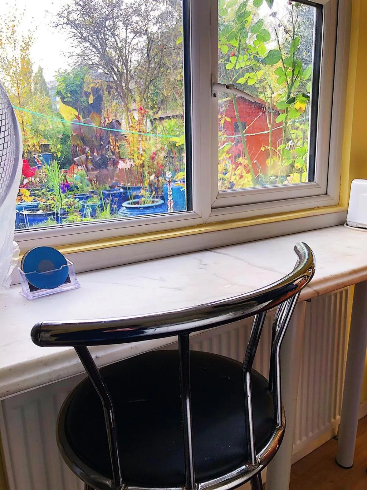 Seating area in Caspian Hotel