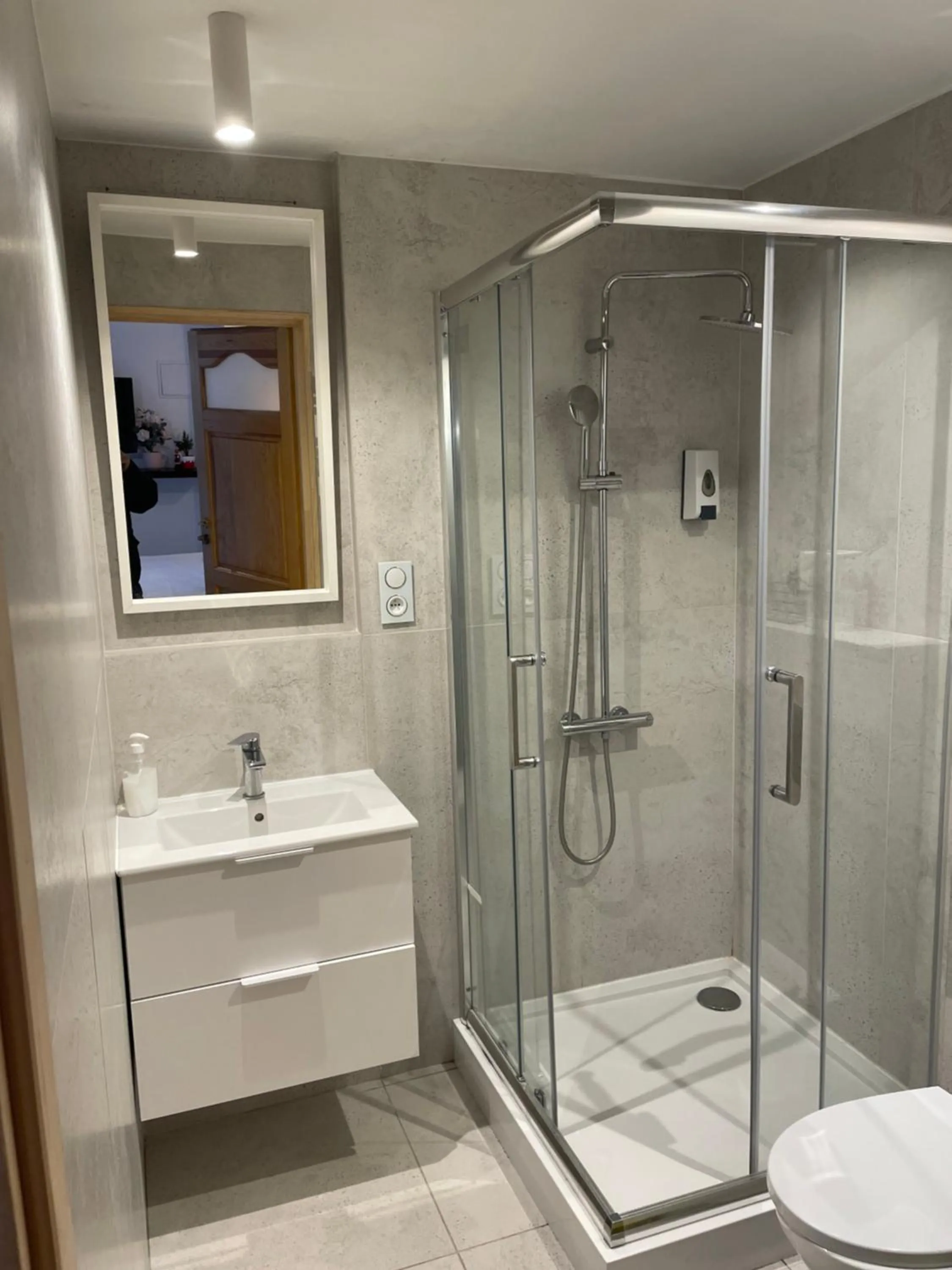 Shower in Nowa Villa Zosieńka darmowy free PARKING