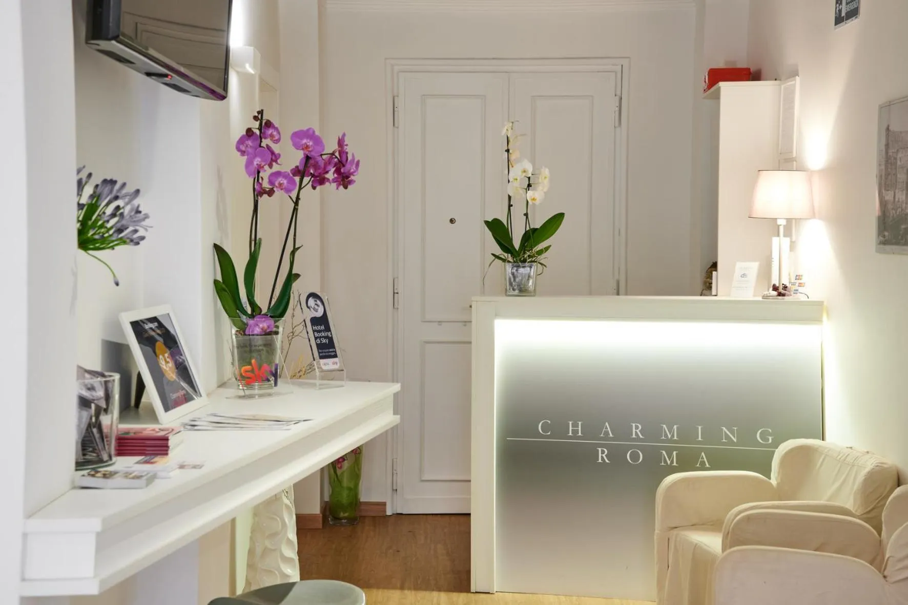 Lobby or reception in Charming Roma