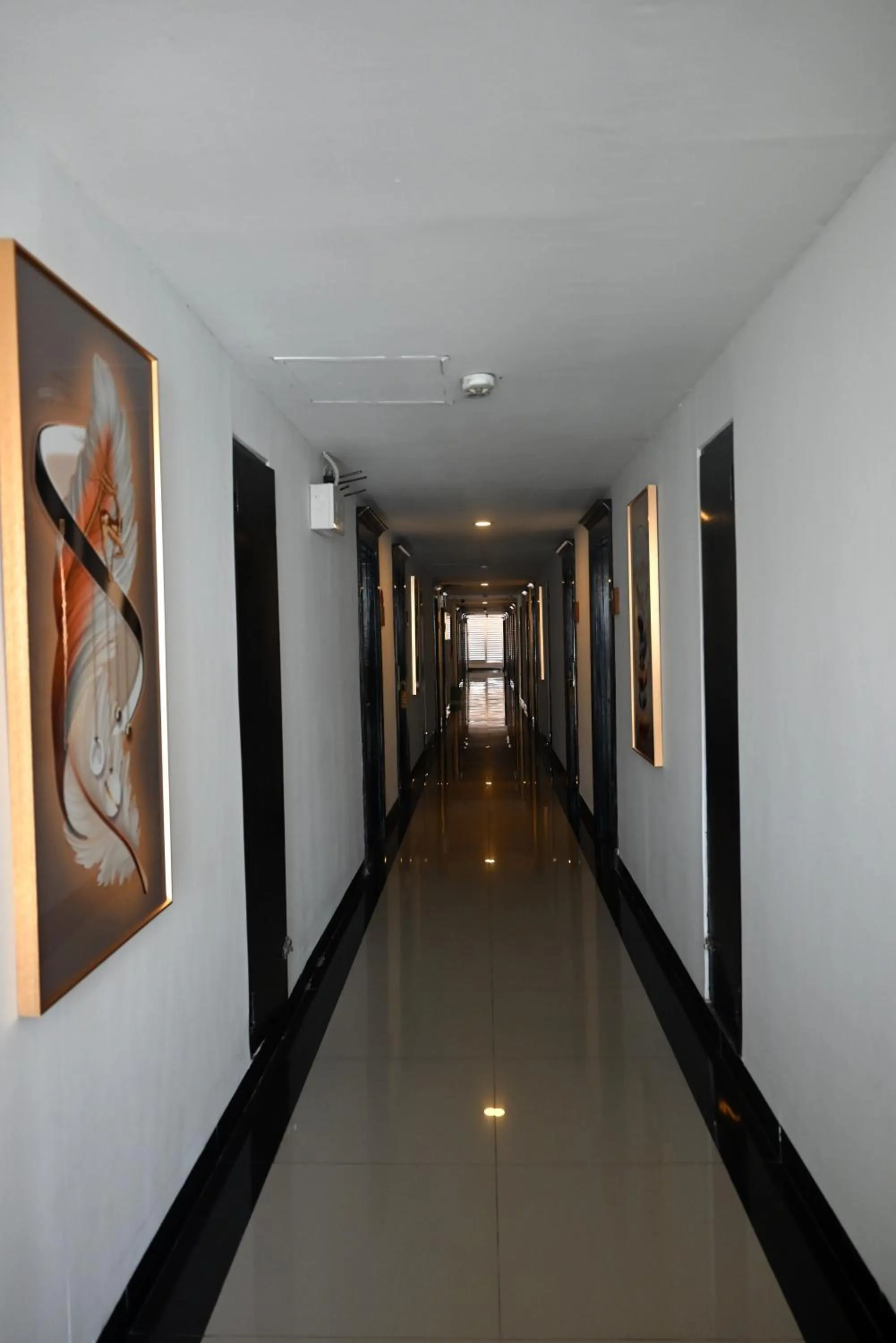 Property building in Boss Suites Nana Hotel