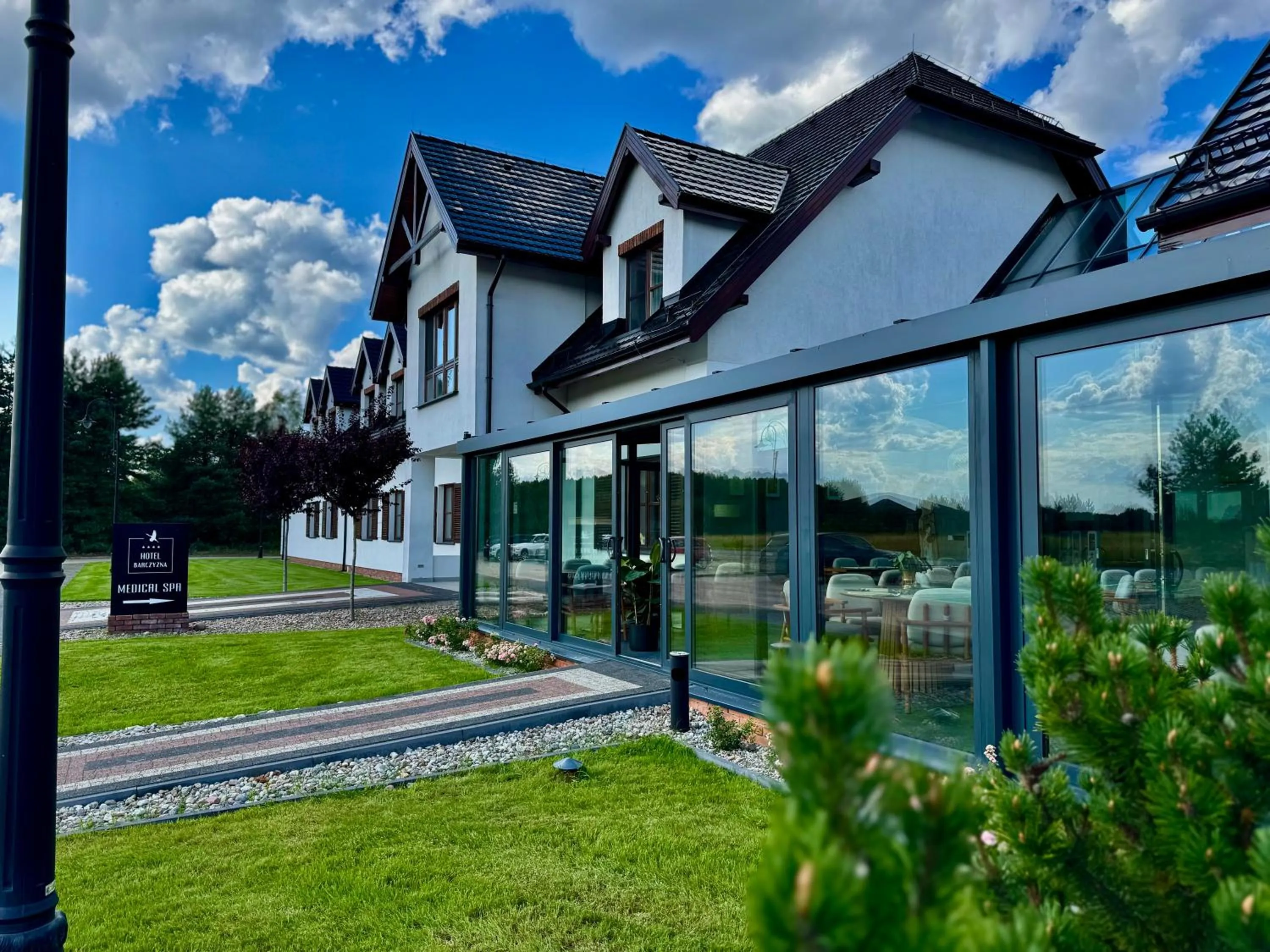 Property building in Hotel Barczyzna Medical Spa