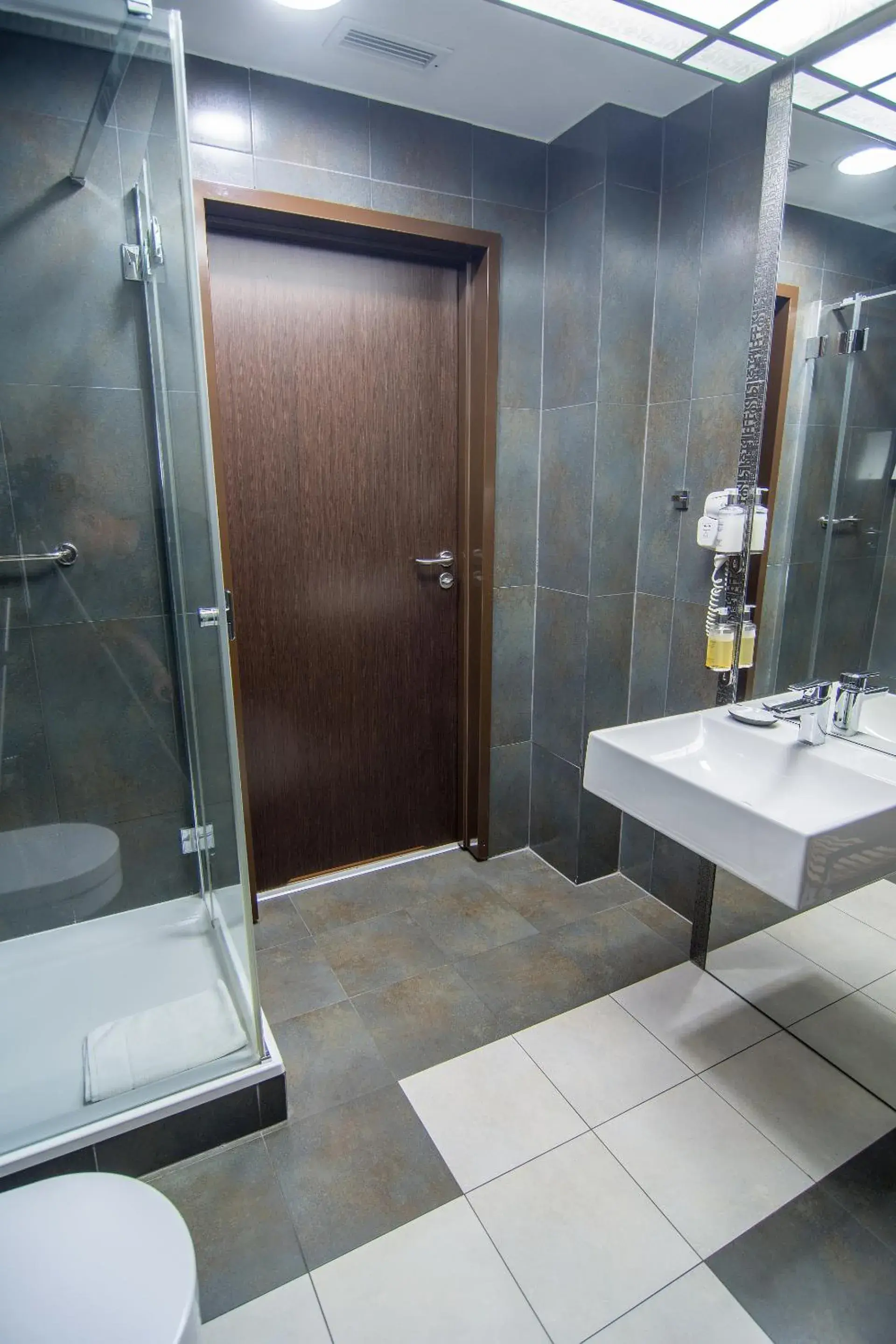 Deluxe Triple Room in Hotel Barczyzna Medical Spa Deluxe Triple Room in Hotel Barczyzna Medical Spa