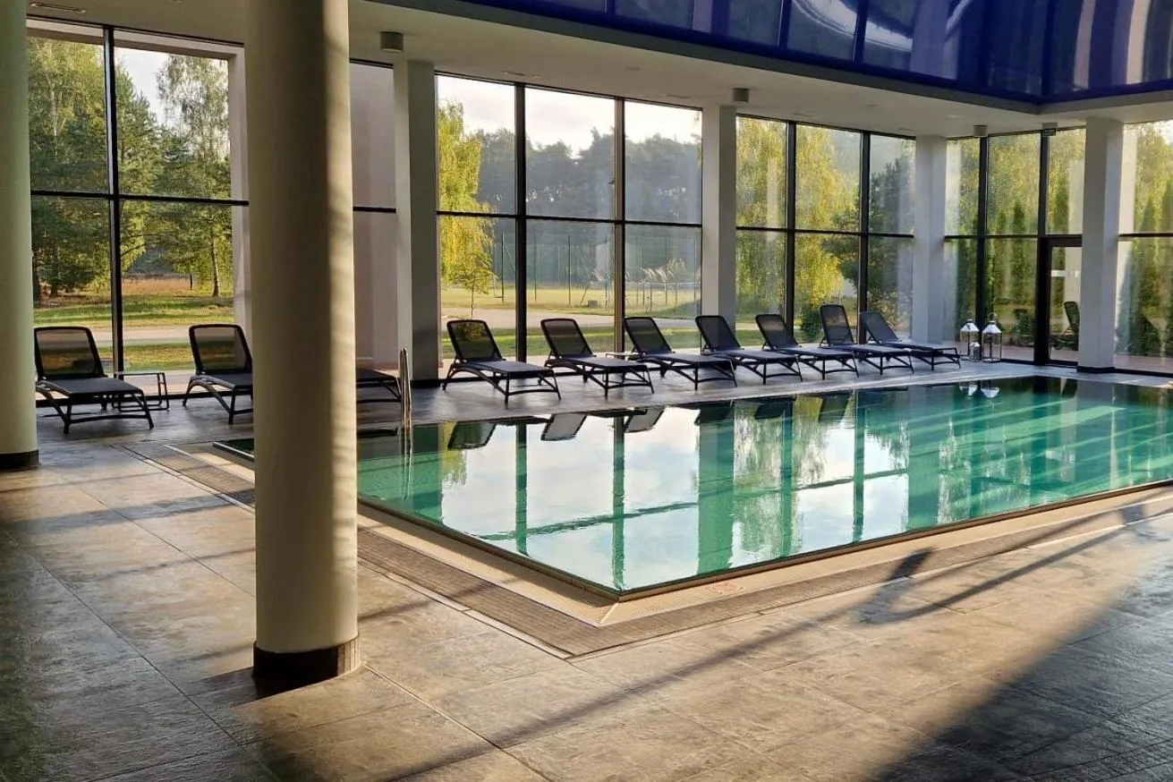 Swimming pool in Hotel Barczyzna Medical Spa