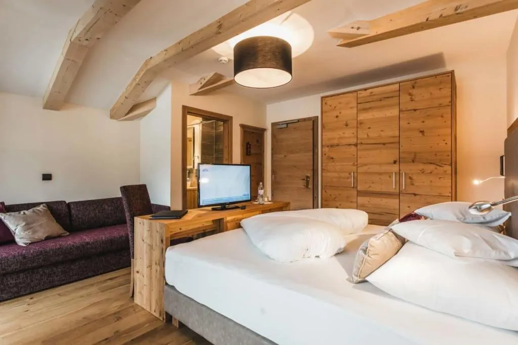 Bed in Hotel Bergblick 4 Sterne Superior