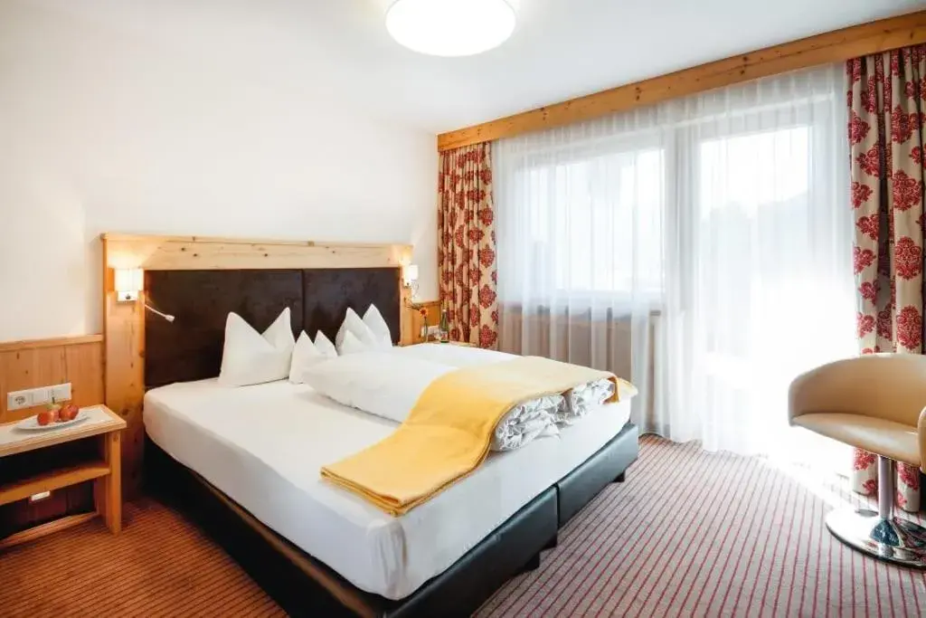 Double Room - single occupancy in Hotel Bergblick 4 Sterne Superior Double Room - single occupancy in Hotel Bergblick 4 Sterne Superior