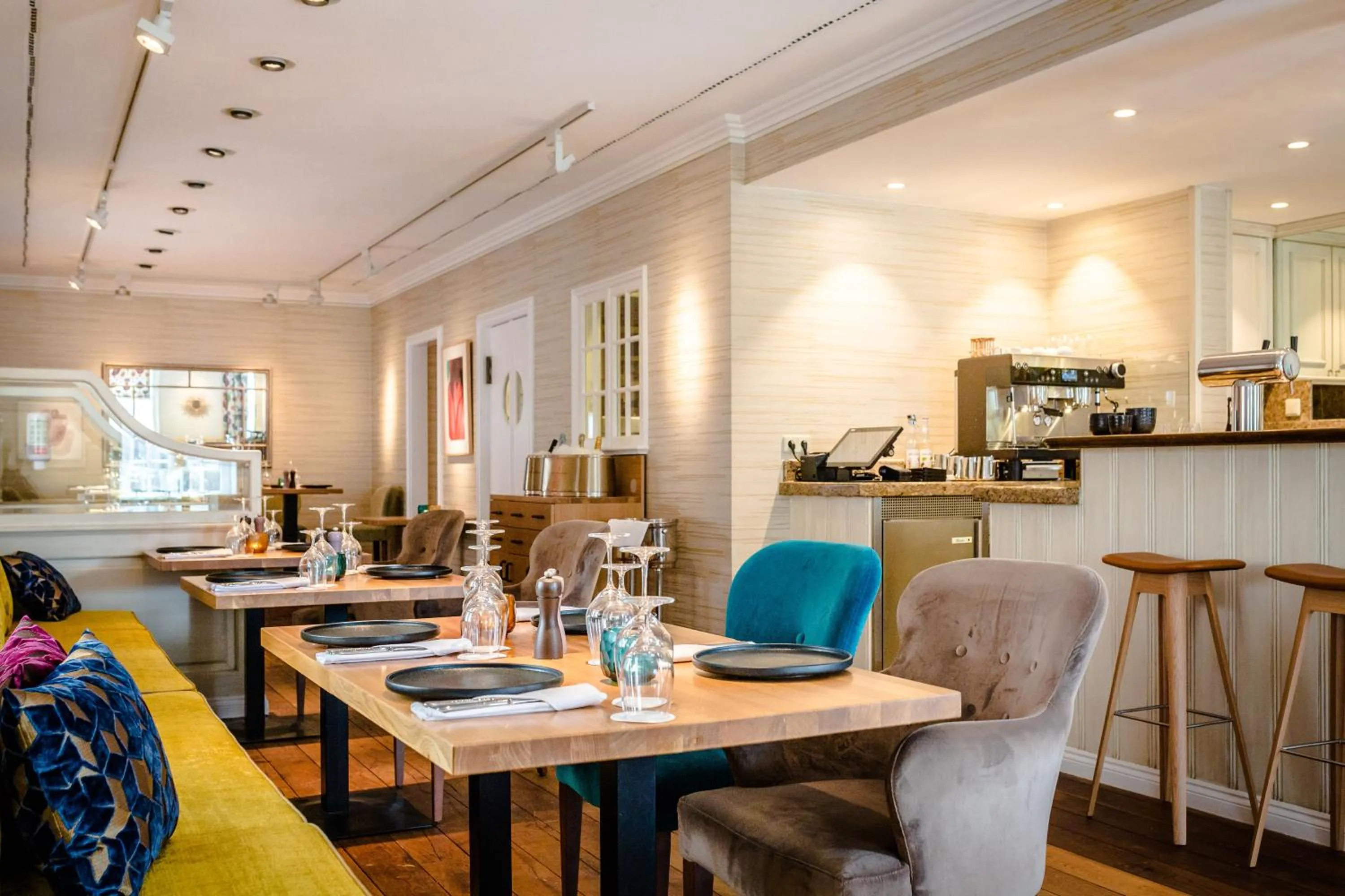 Restaurant/places to eat in Hotel Stadt Hamburg