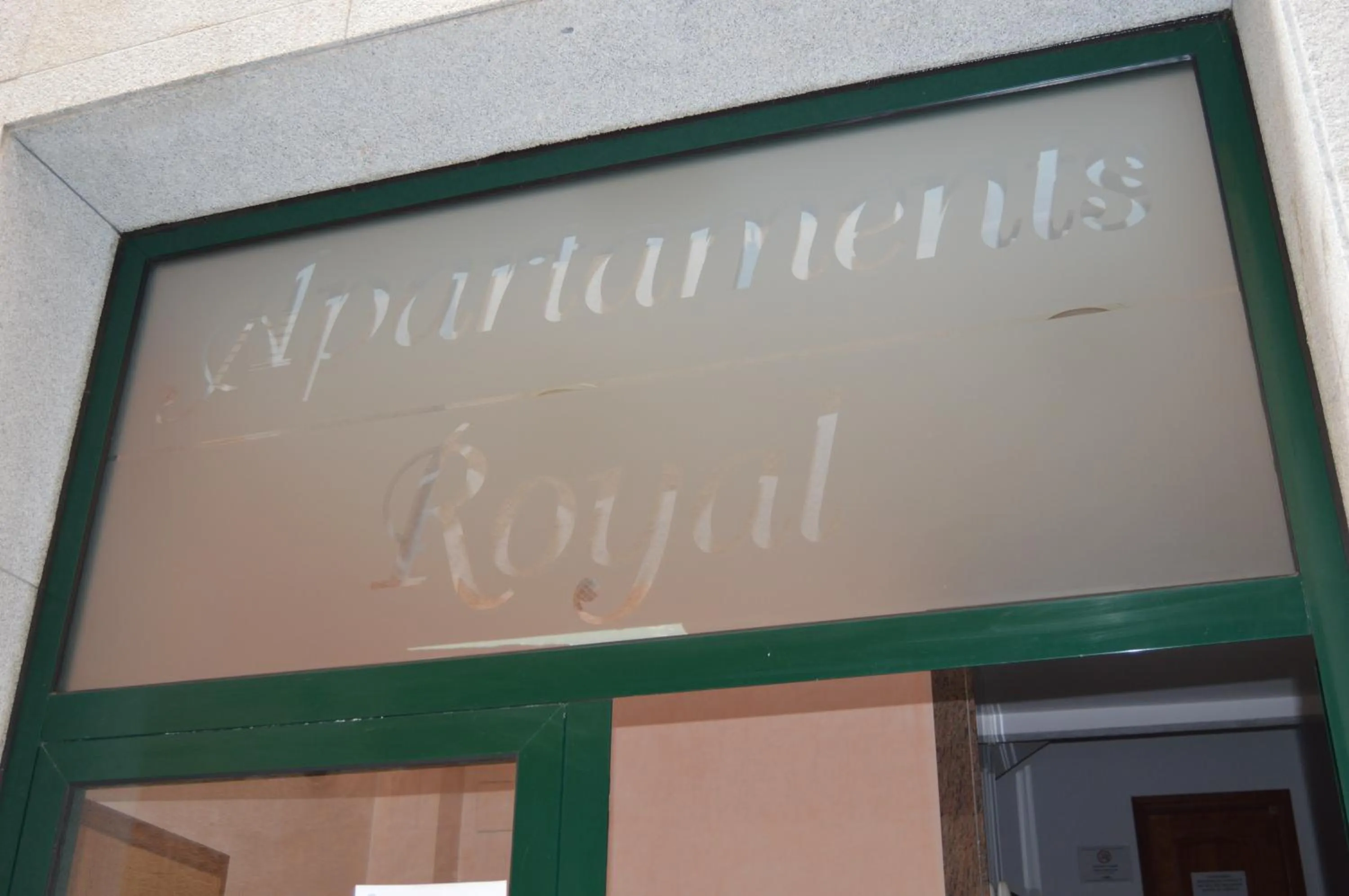 Facade/entrance in Apartamentos Royal