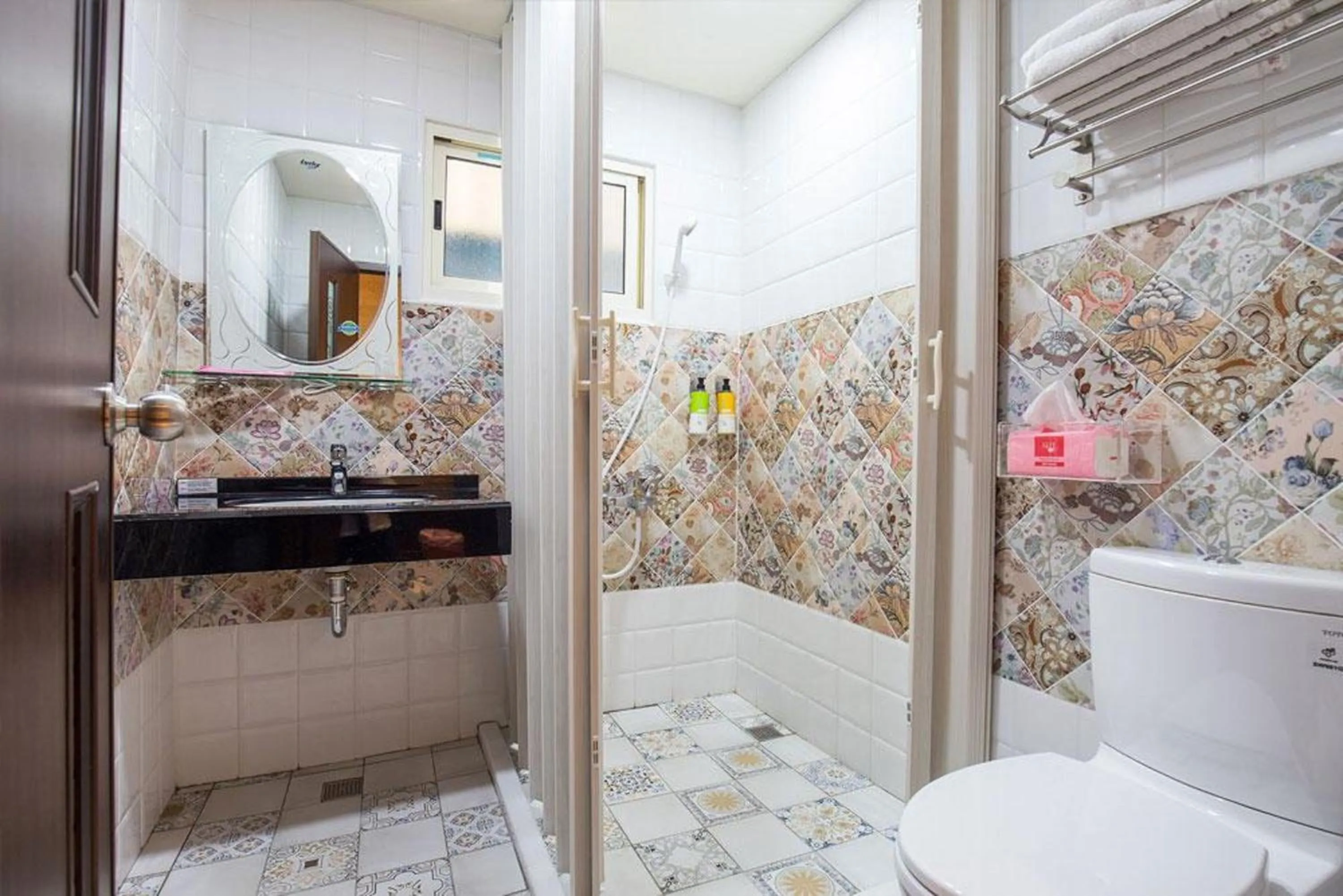 Xiaoliuqiu Happy House B&B