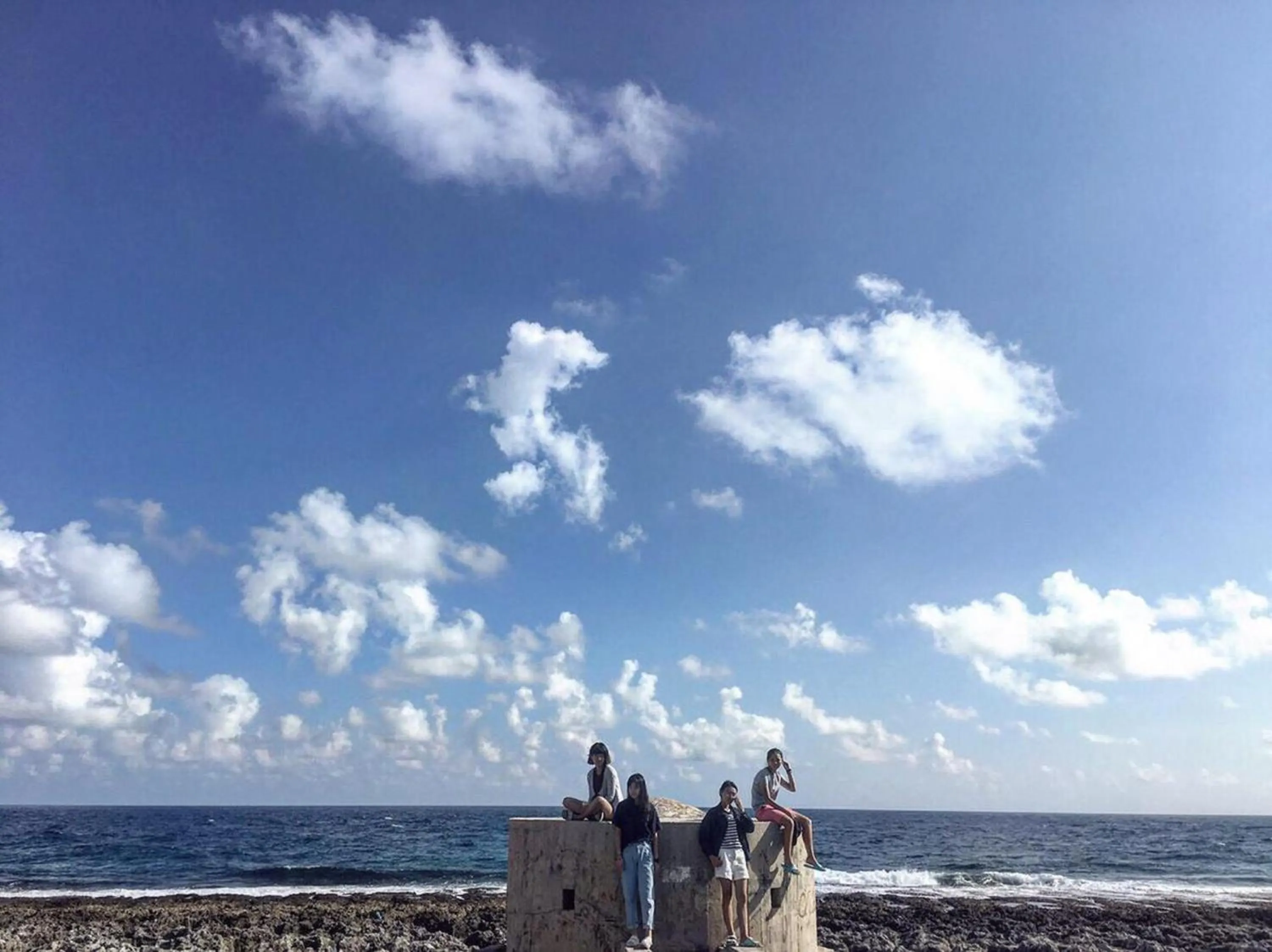 People in Xiaoliuqiu Happy House B&B