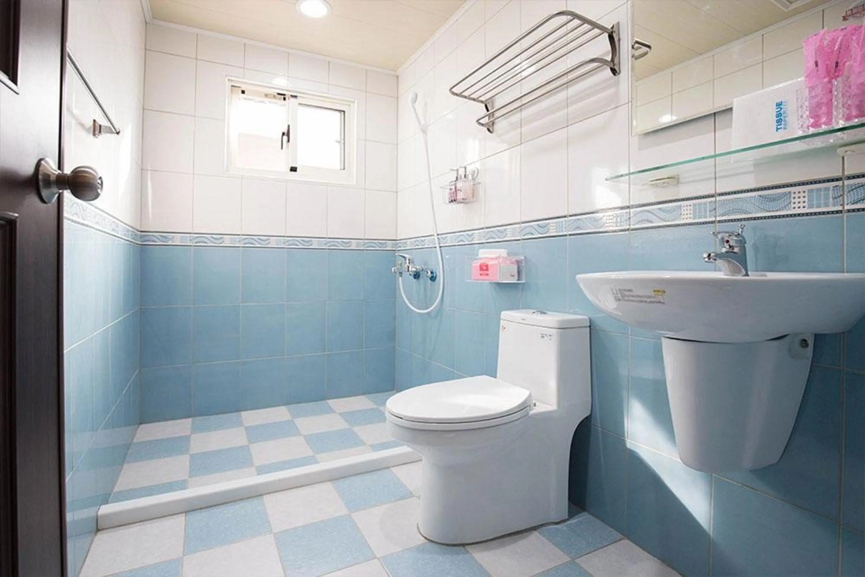 Xiaoliuqiu Happy House B&B