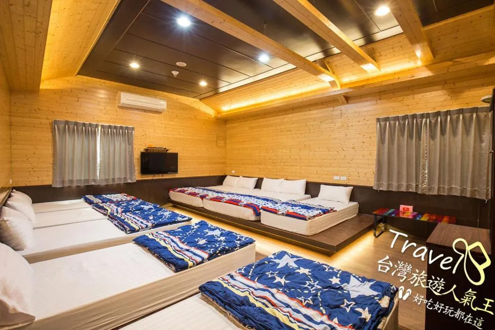 Bed in Xiaoliuqiu Happy House B&B