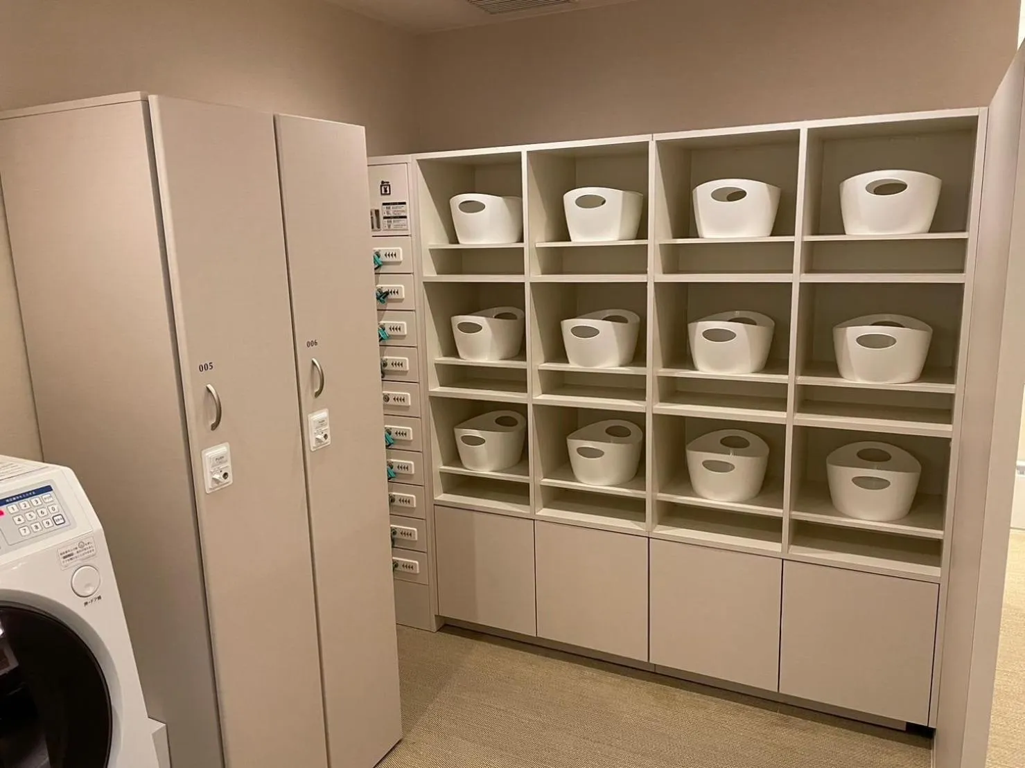 Bathroom in Glansit Akihabara