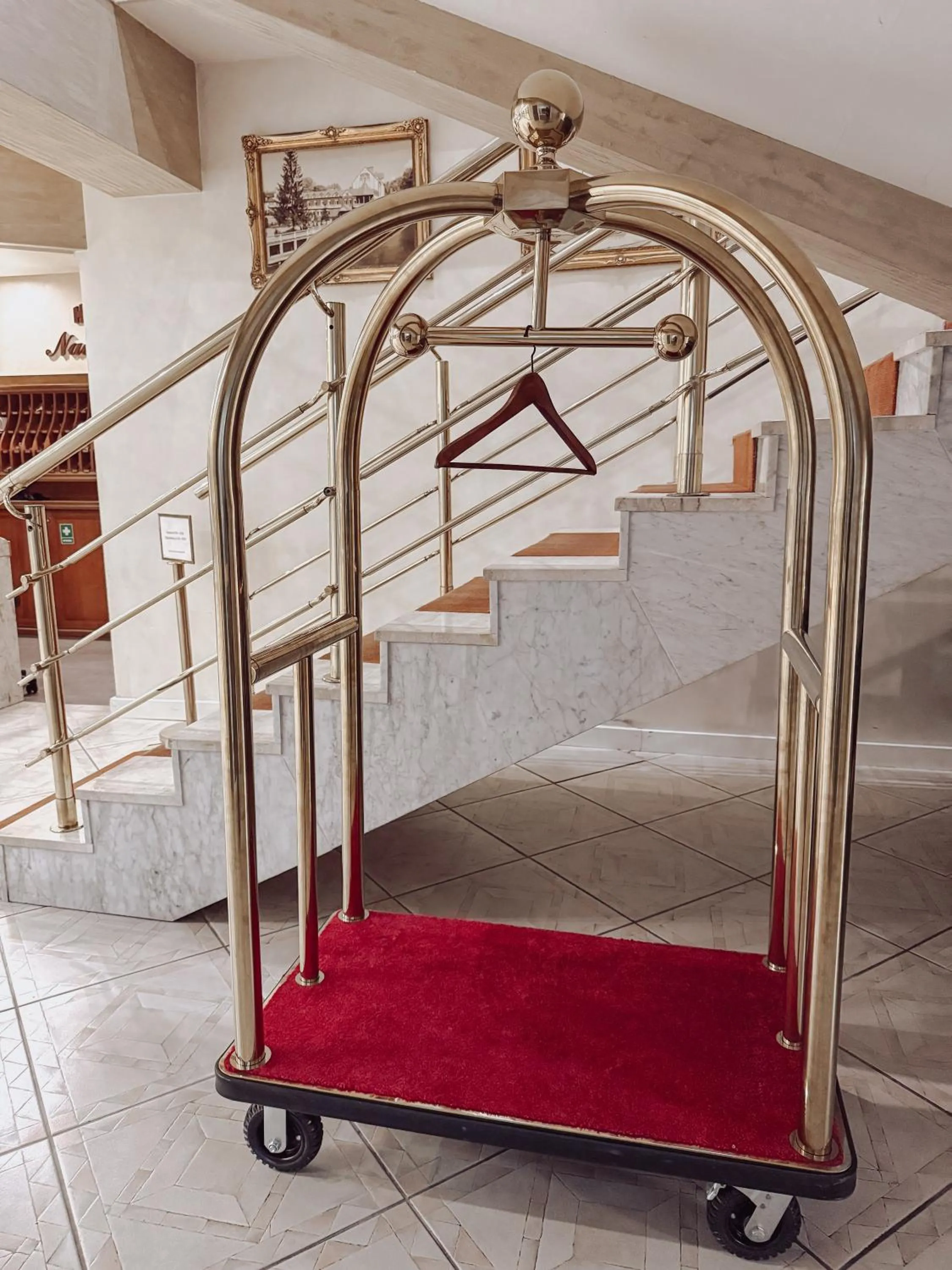 Property building, Bed in Hotel Nad Pisą