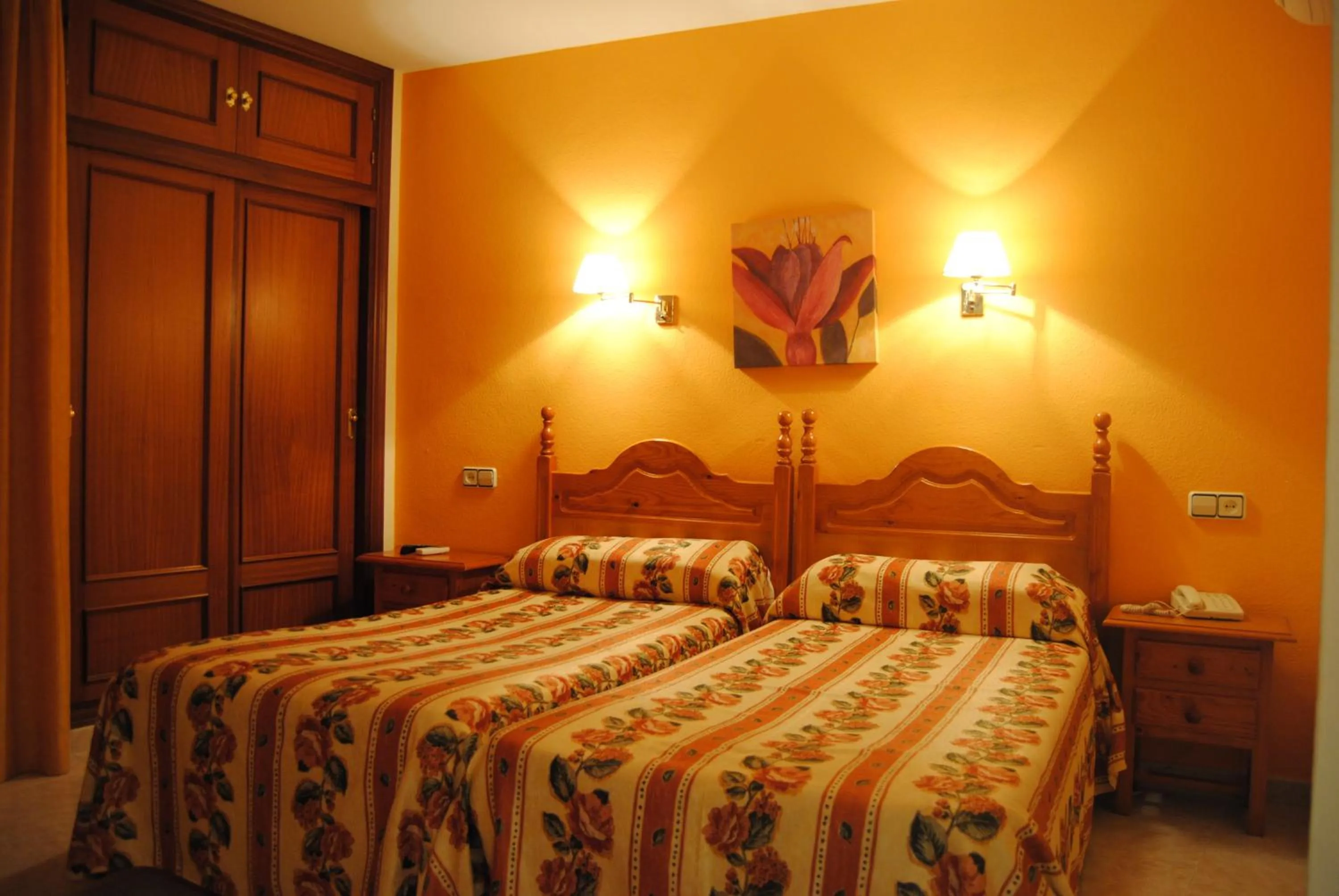 Bed in Hostal Italia