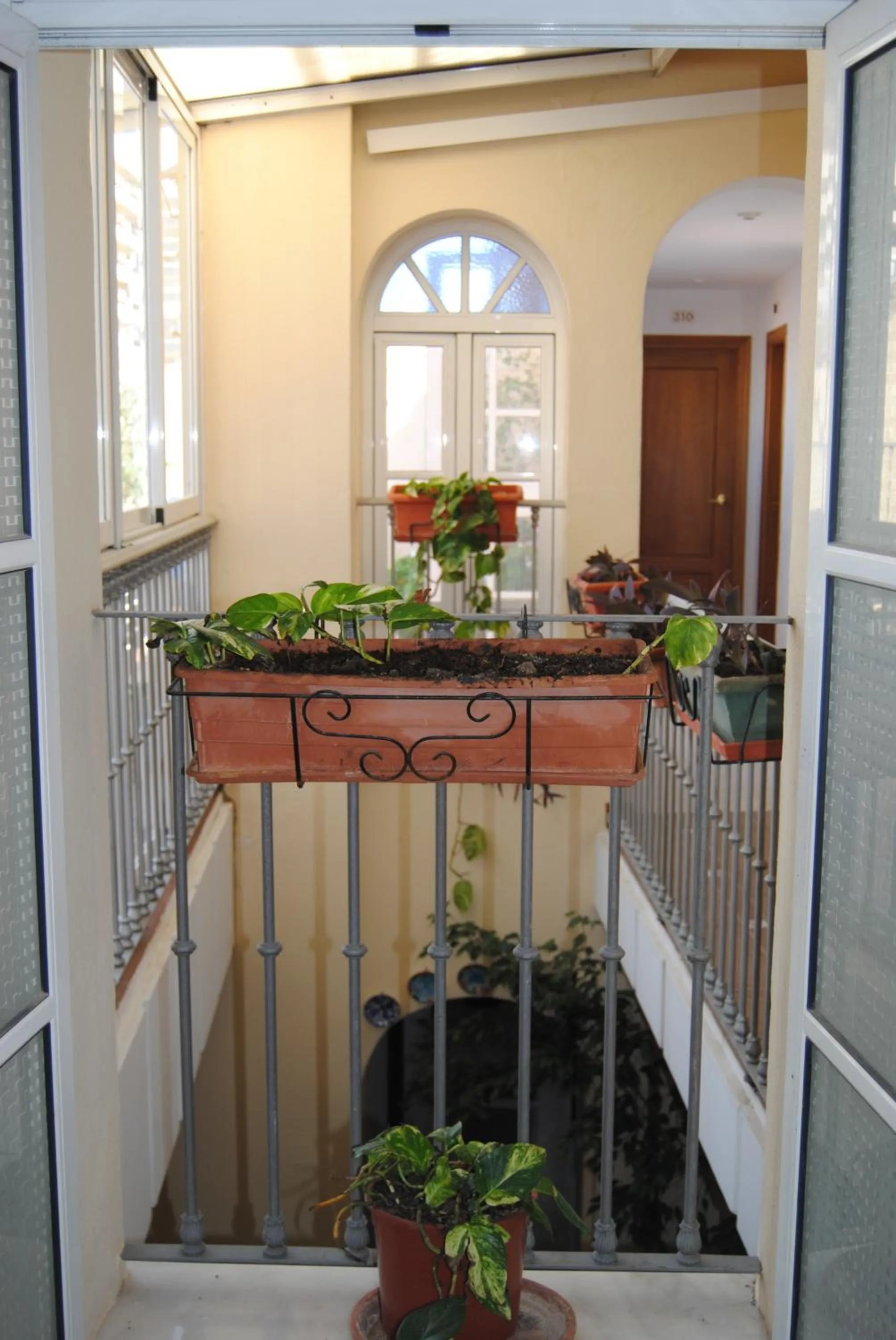 Day in Hostal Italia