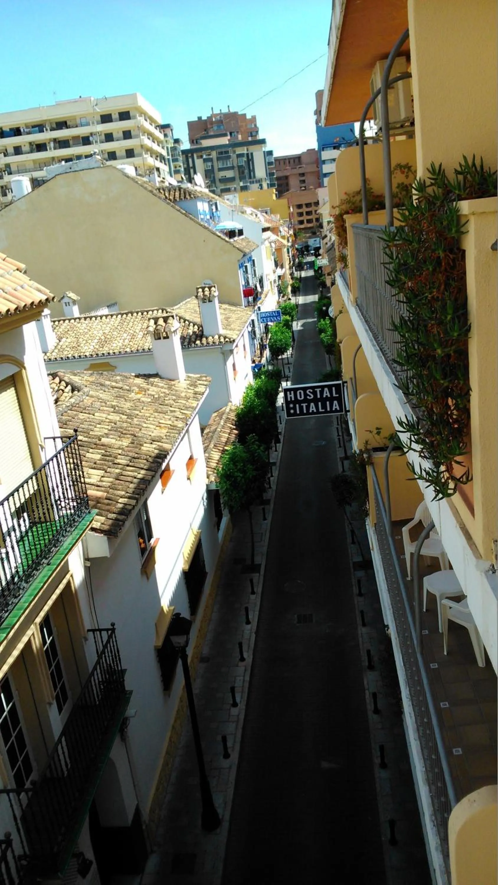 Day in Hostal Italia