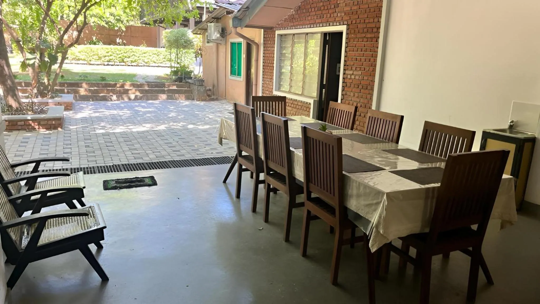 Restaurant/places to eat in Honey Tree Polonnaruwa