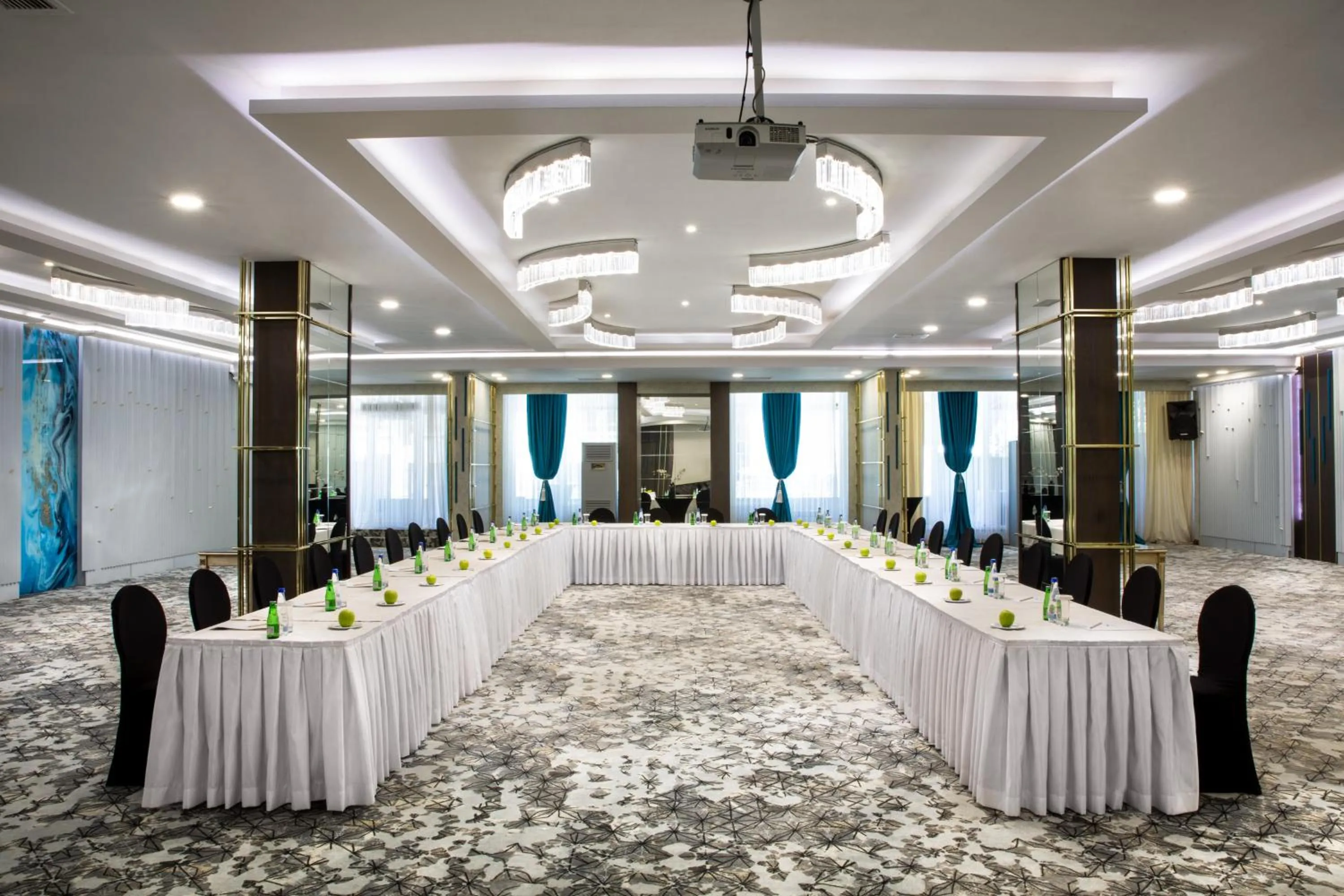 Meeting/conference room in The Wings Hotels Neva Palas