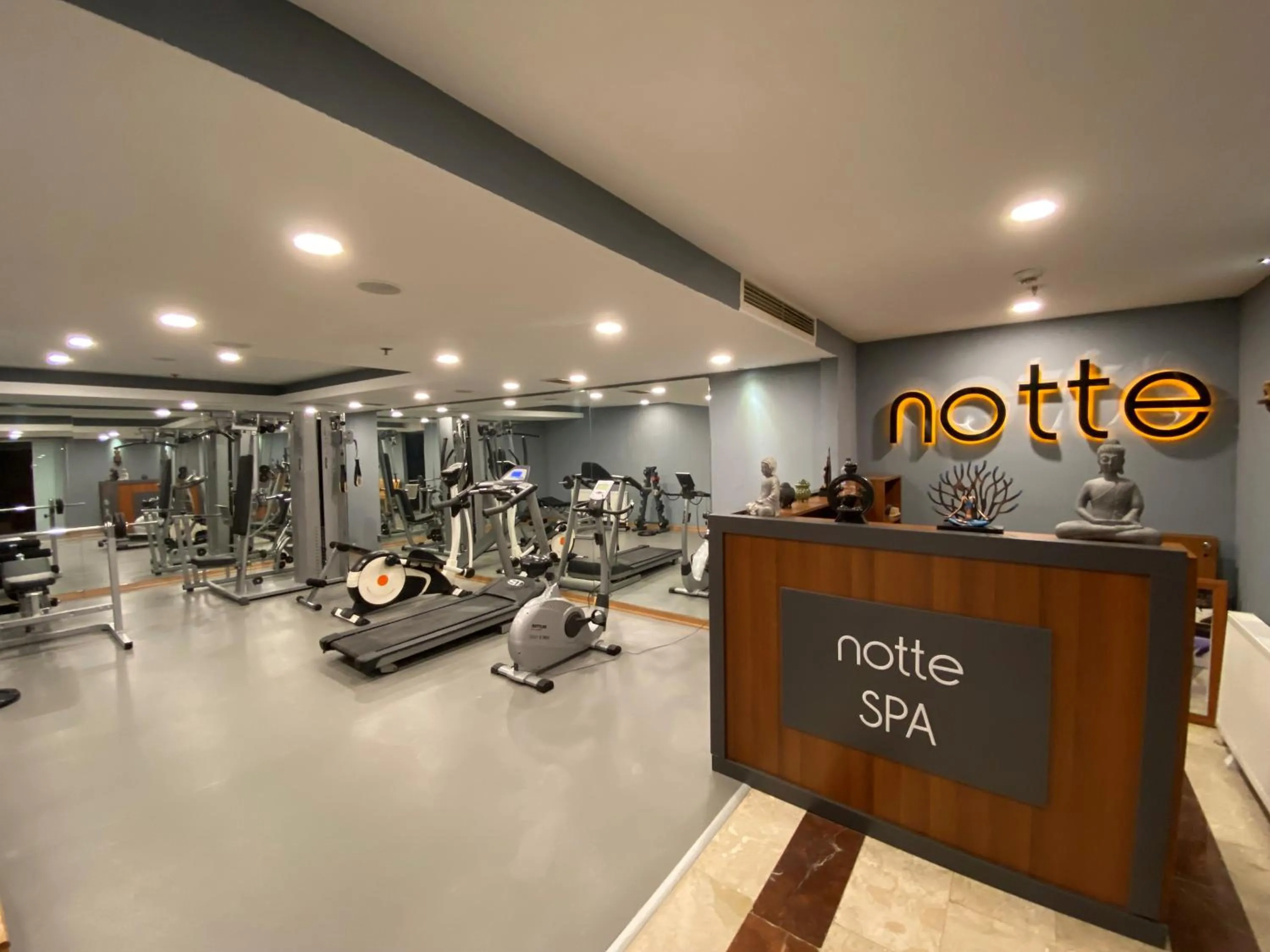 Fitness centre/facilities in Notte Hotel