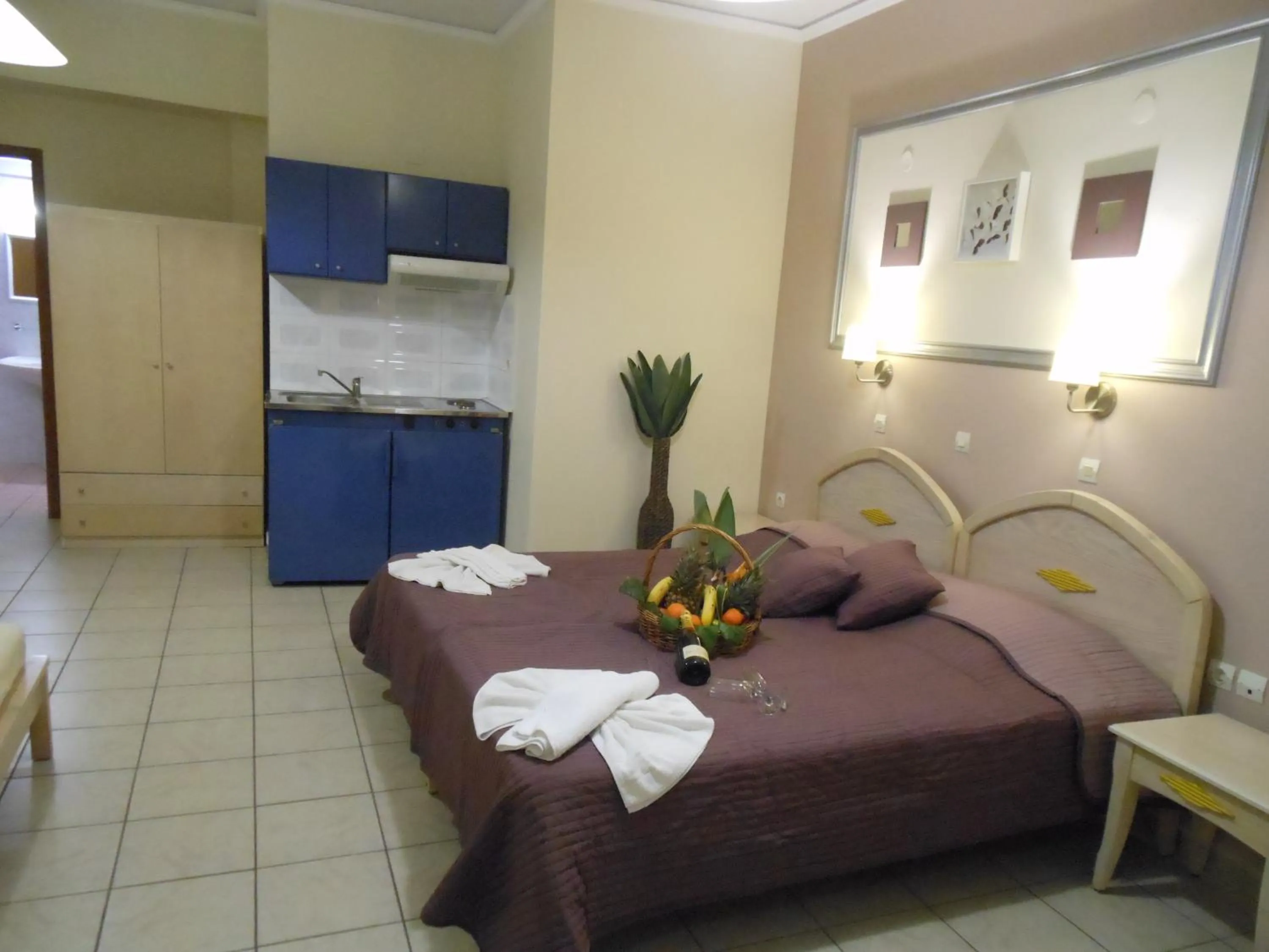 Photo of the whole room in Jechrina