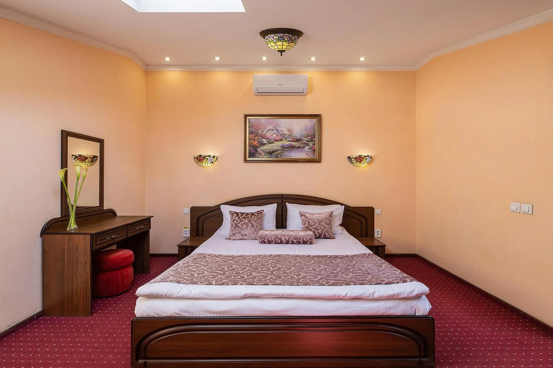 Bed in Edem Hotel Lviv