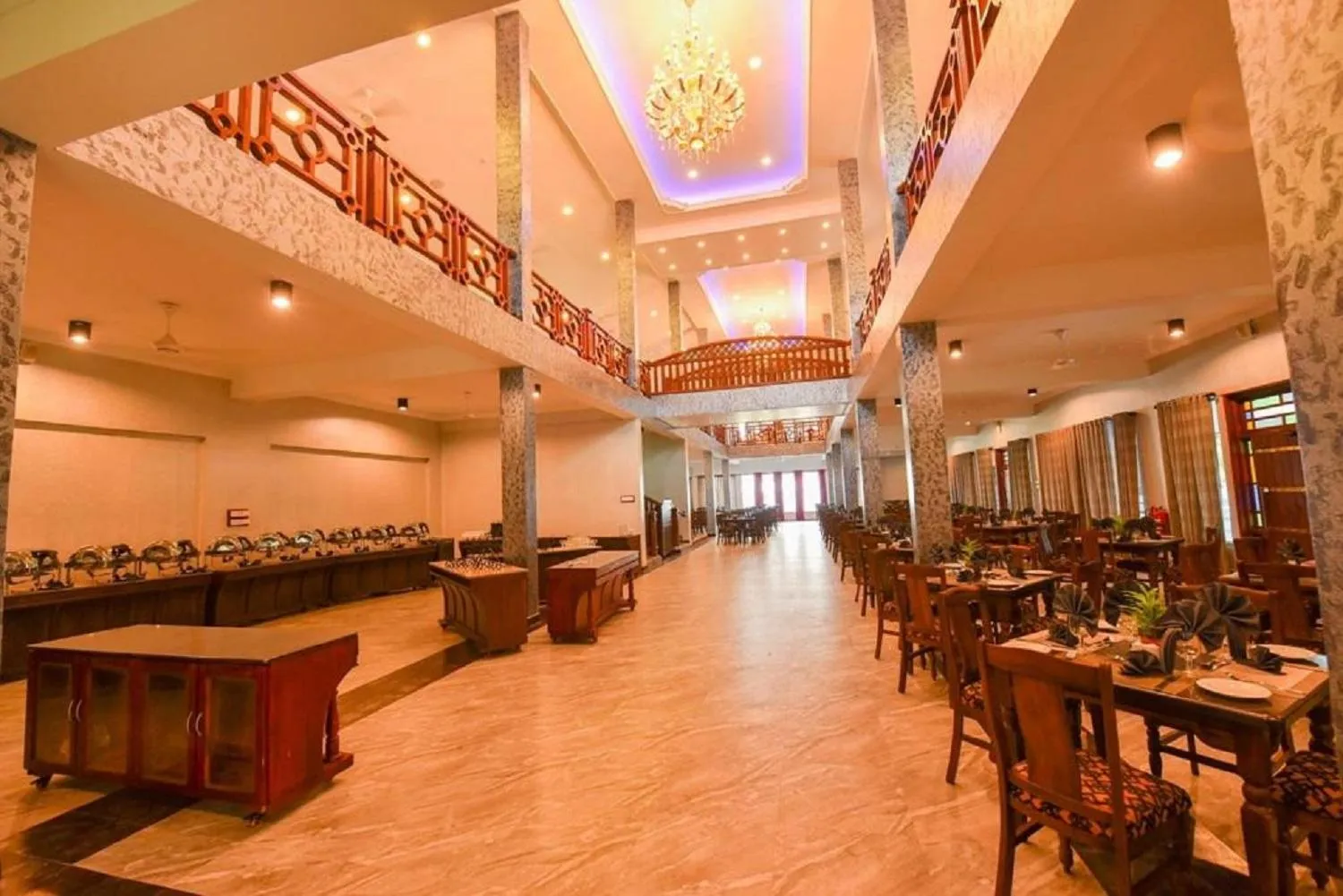 Restaurant/places to eat in Centauria Wild Resort