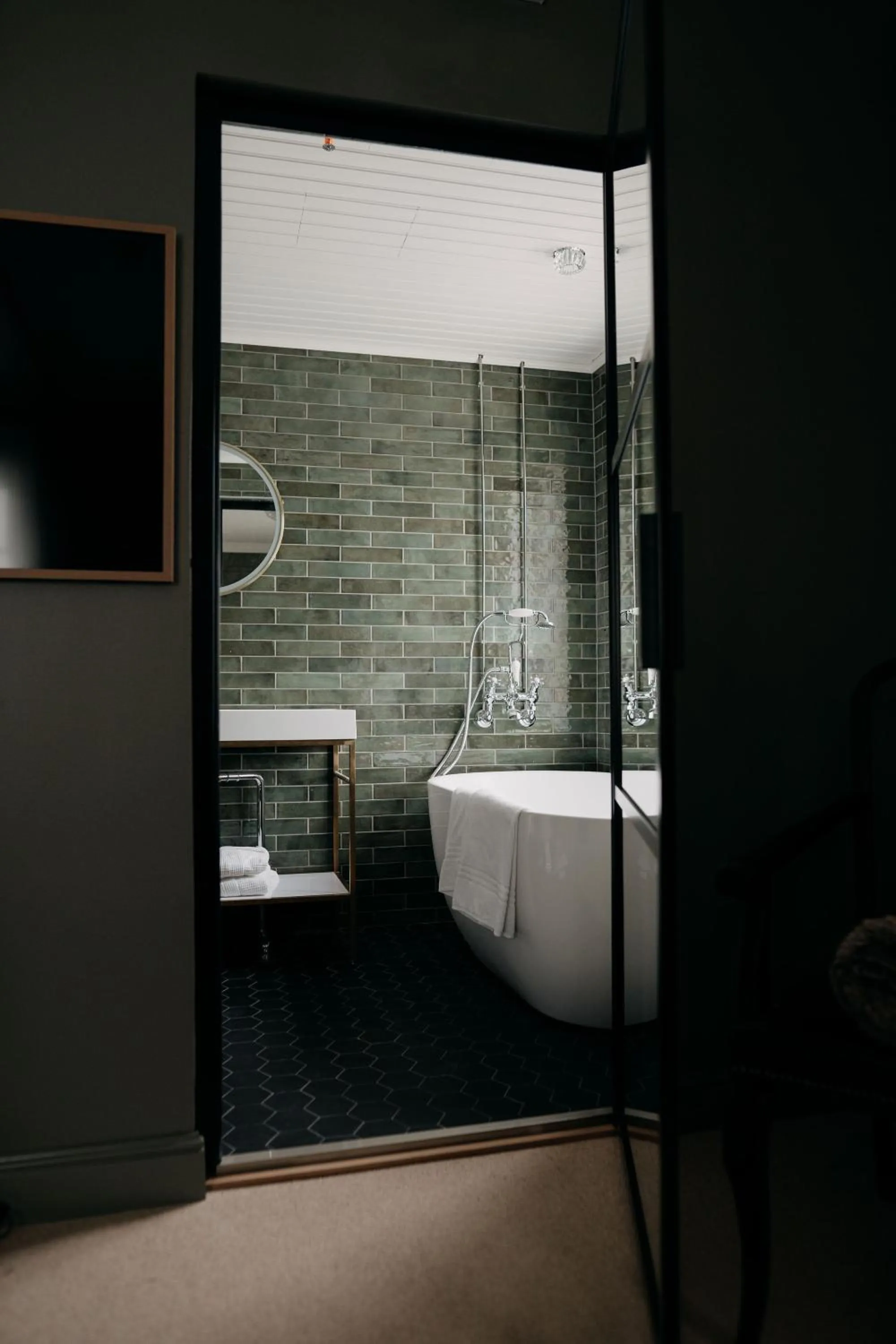 Bathroom, Bed in Lillan Hotel & Kök