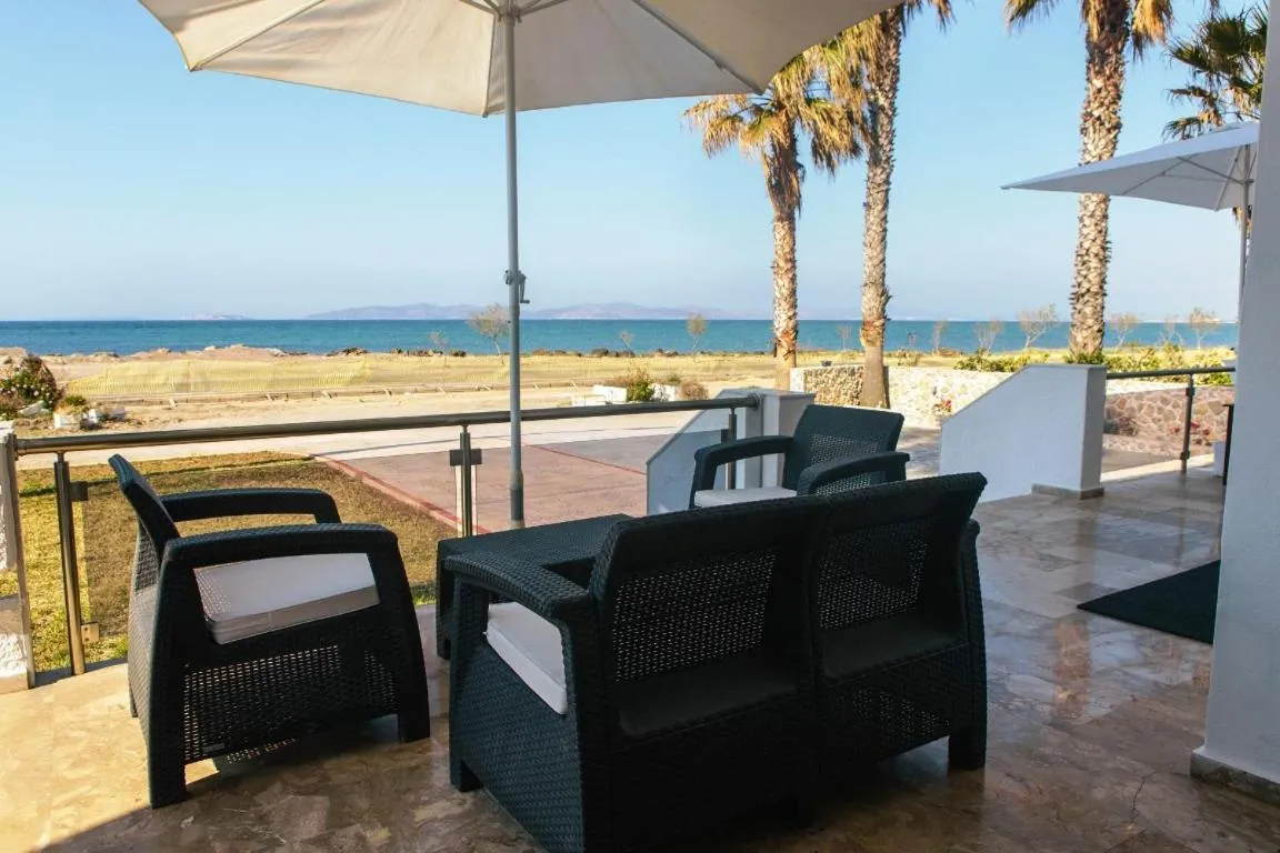 Facade/entrance in Sea Breeze Hotel