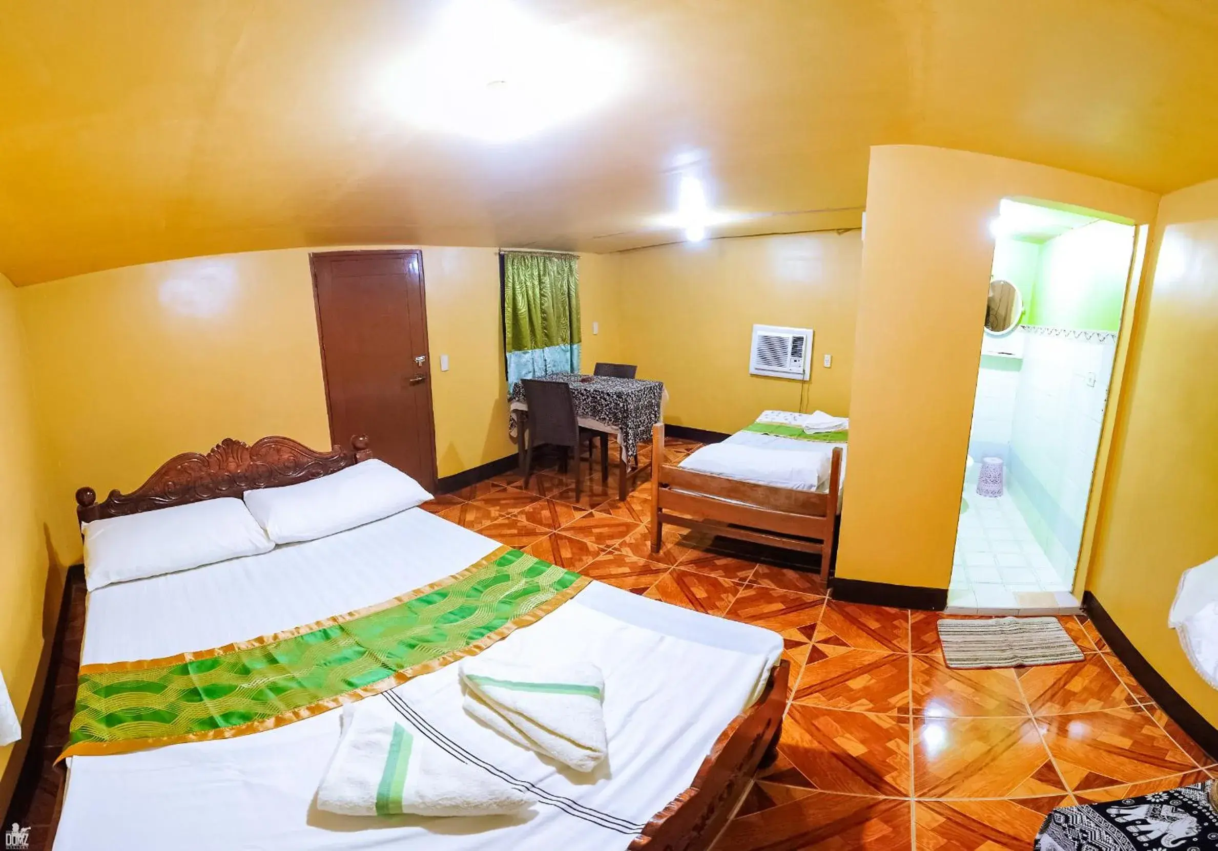 Standard Queen Room in Apo Pension House Standard Queen Room in Apo Pension House