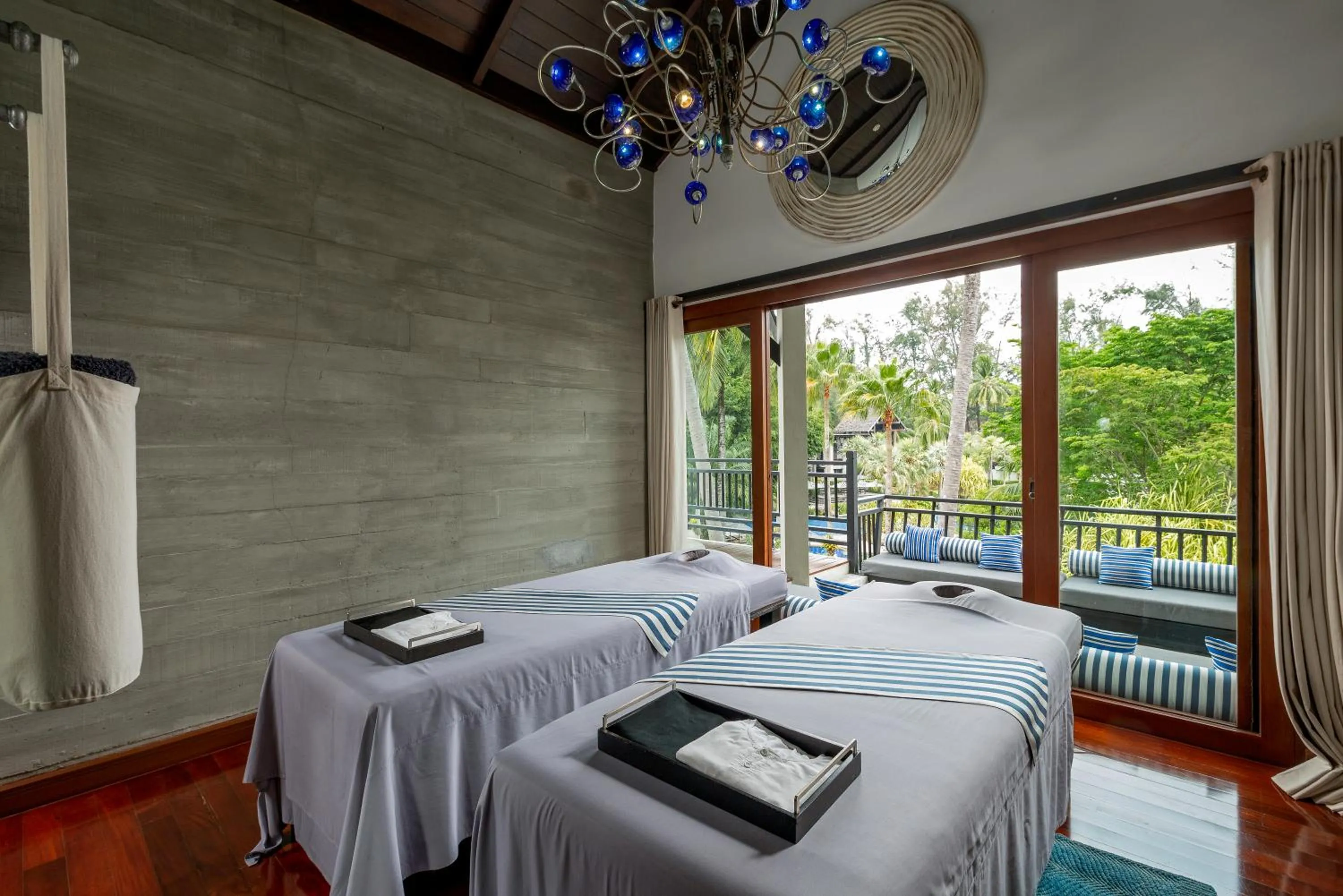 Spa and wellness centre/facilities, Bed in The Slate, Phuket
