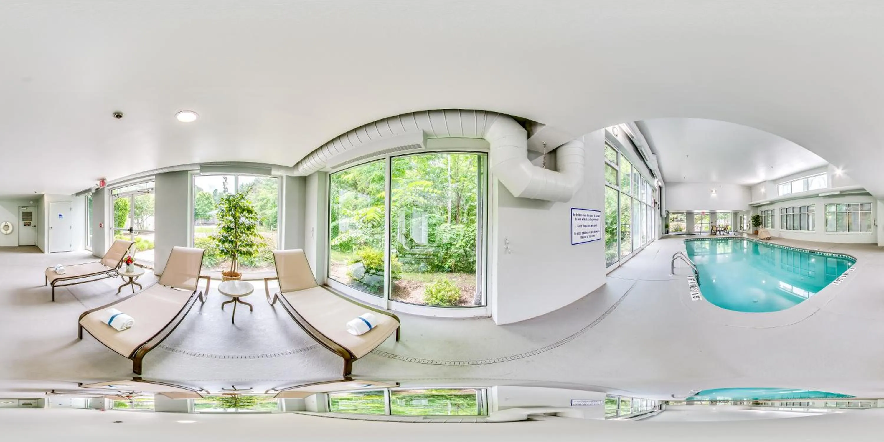 Swimming pool in Holiday Inn Express & Suites Sylva / Dillsboro by IHG