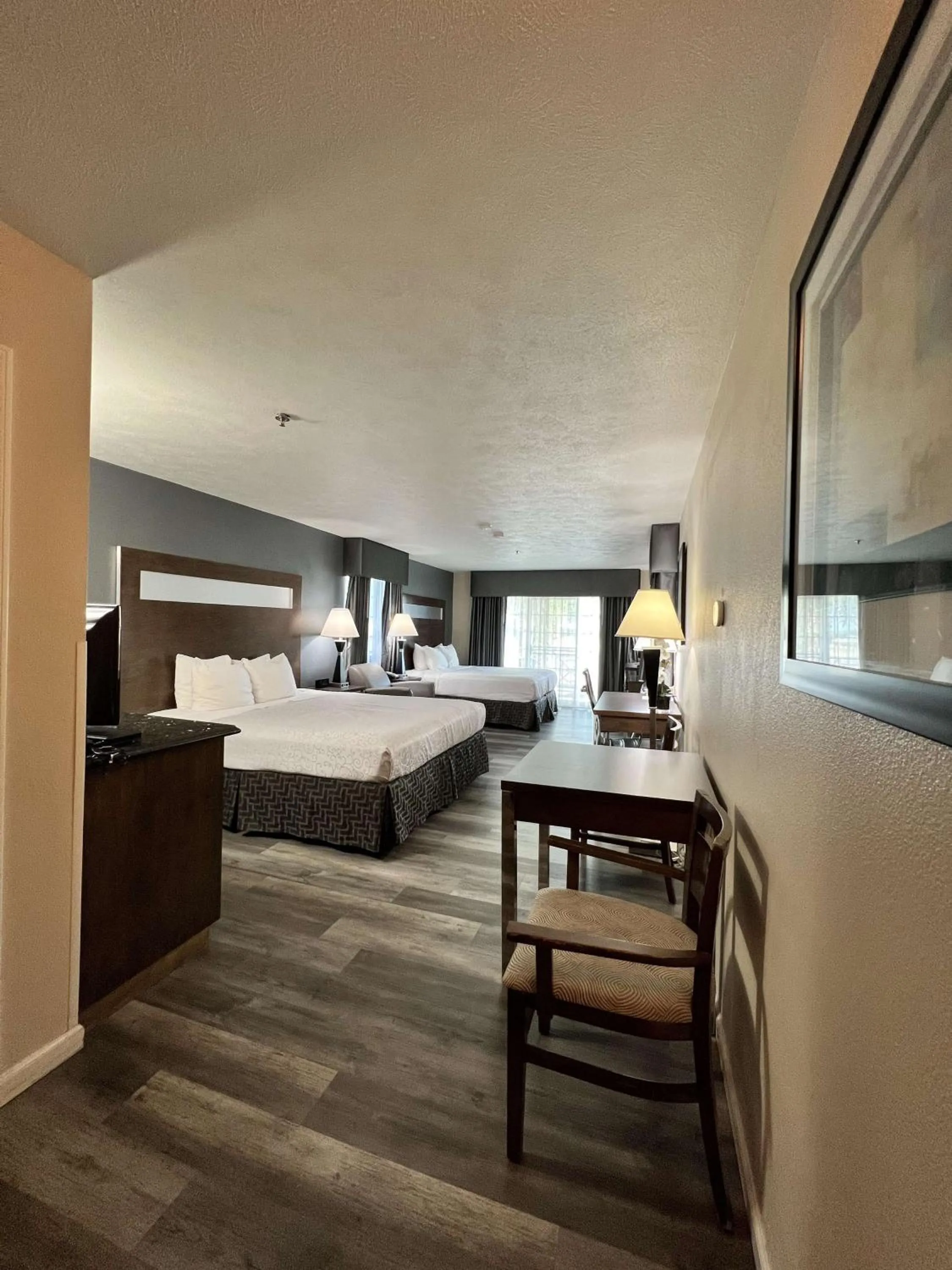 Bedroom, Bed in Best Western Americana