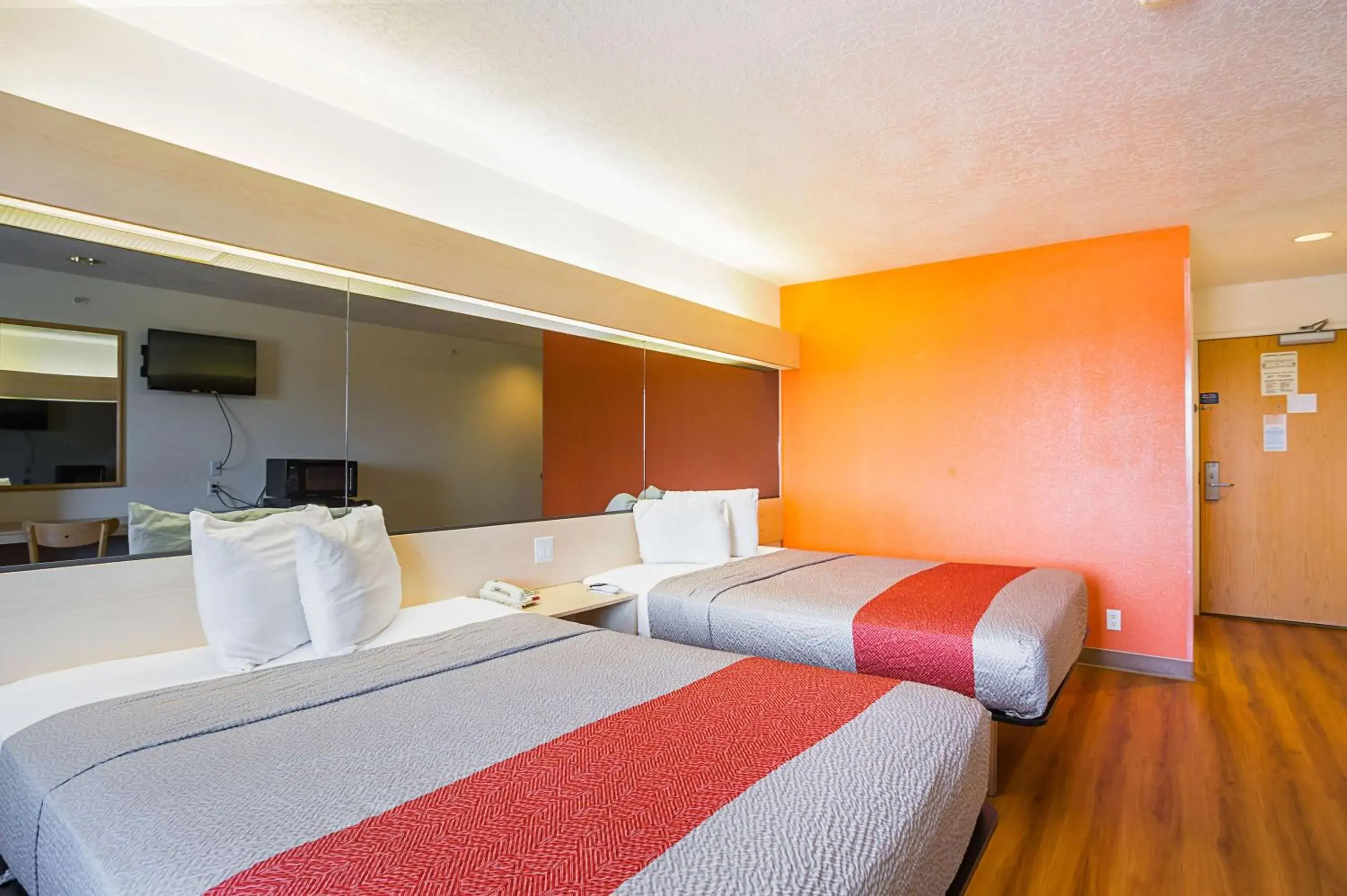 Queen Room with Two Queen Beds - Disability Access in Motel 6-Bernalillo, NM Queen Room with Two Queen Beds - Disability Access in Motel 6-Bernalillo, NM