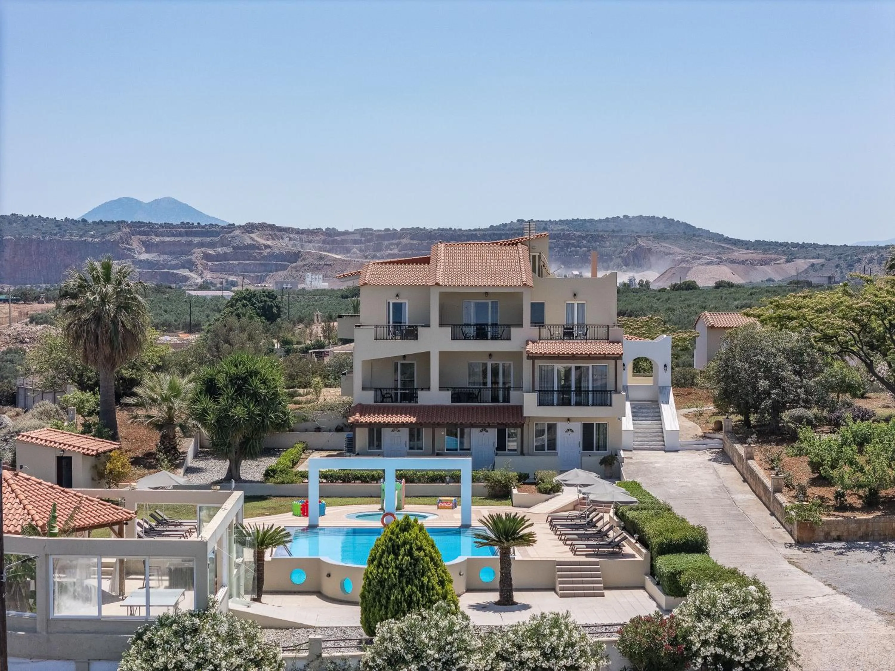 Property building in Lofos Panorama Apartments