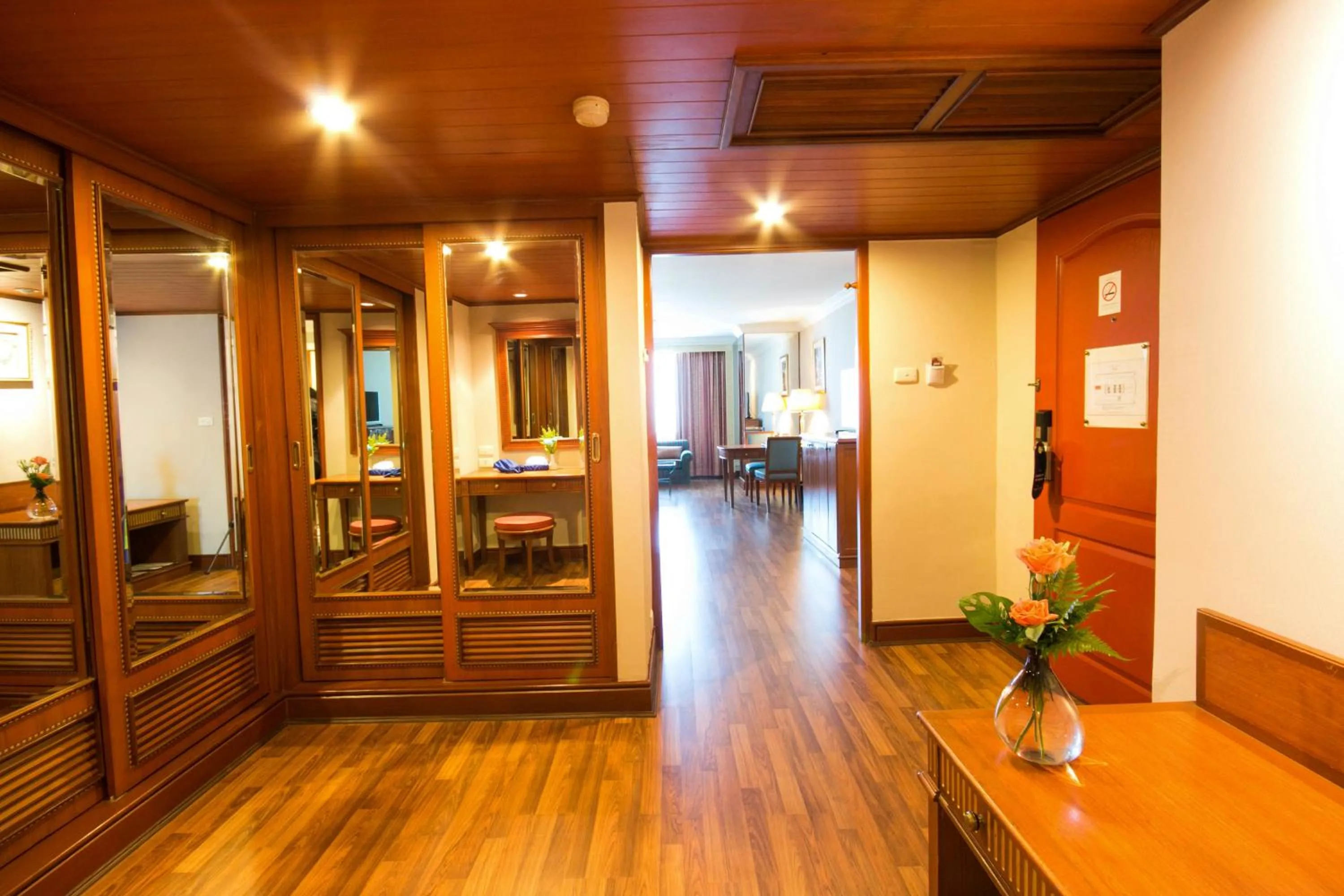 Other in Golden Tulip Sovereign Hotel Bangkok