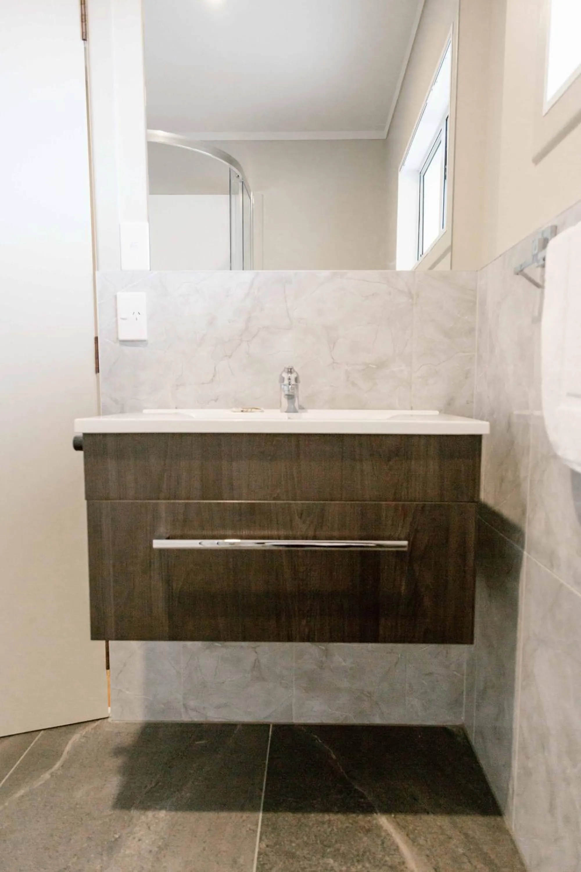 Bathroom in Comfort Inn Sunset