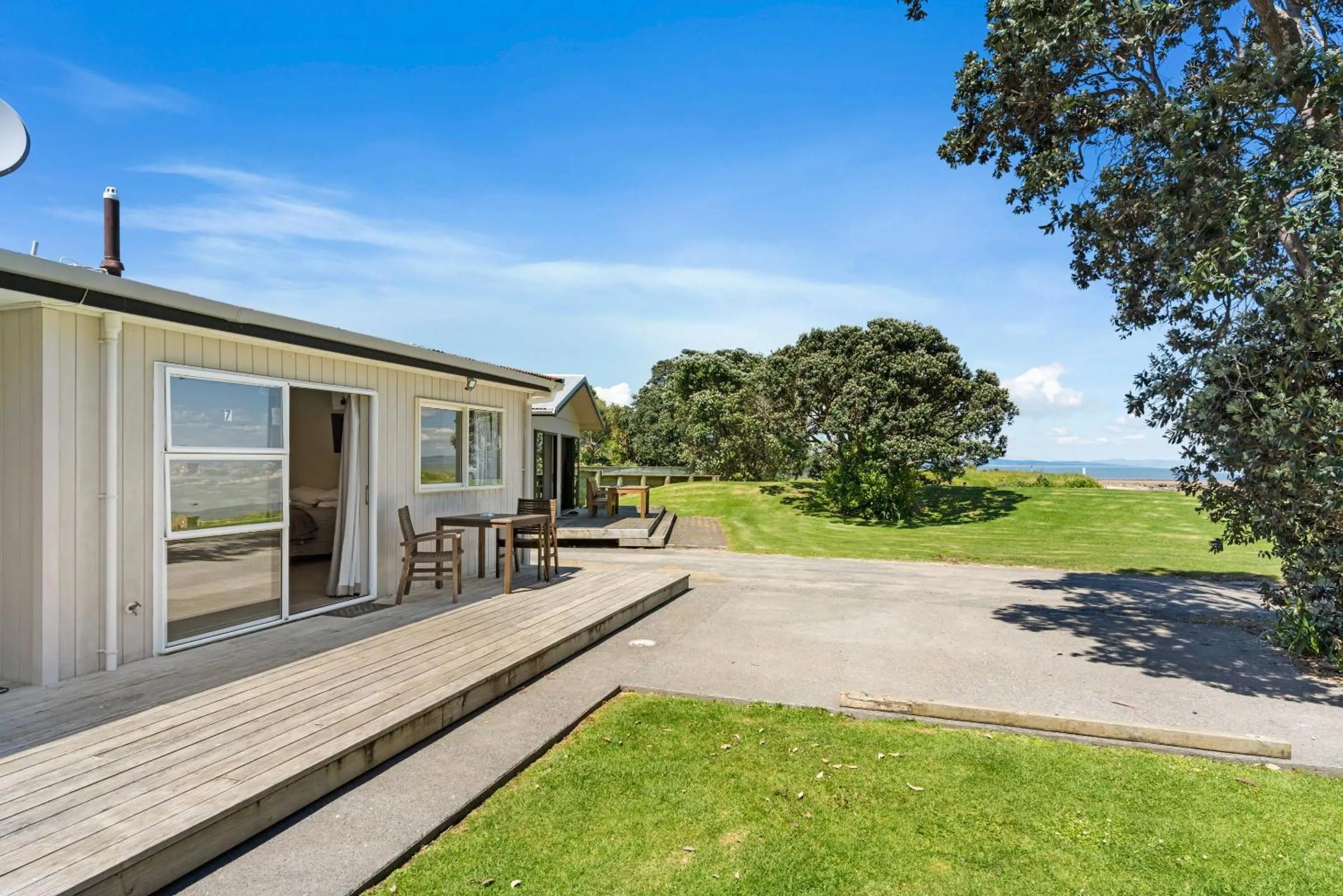 Patio in Comfort Inn Sunset