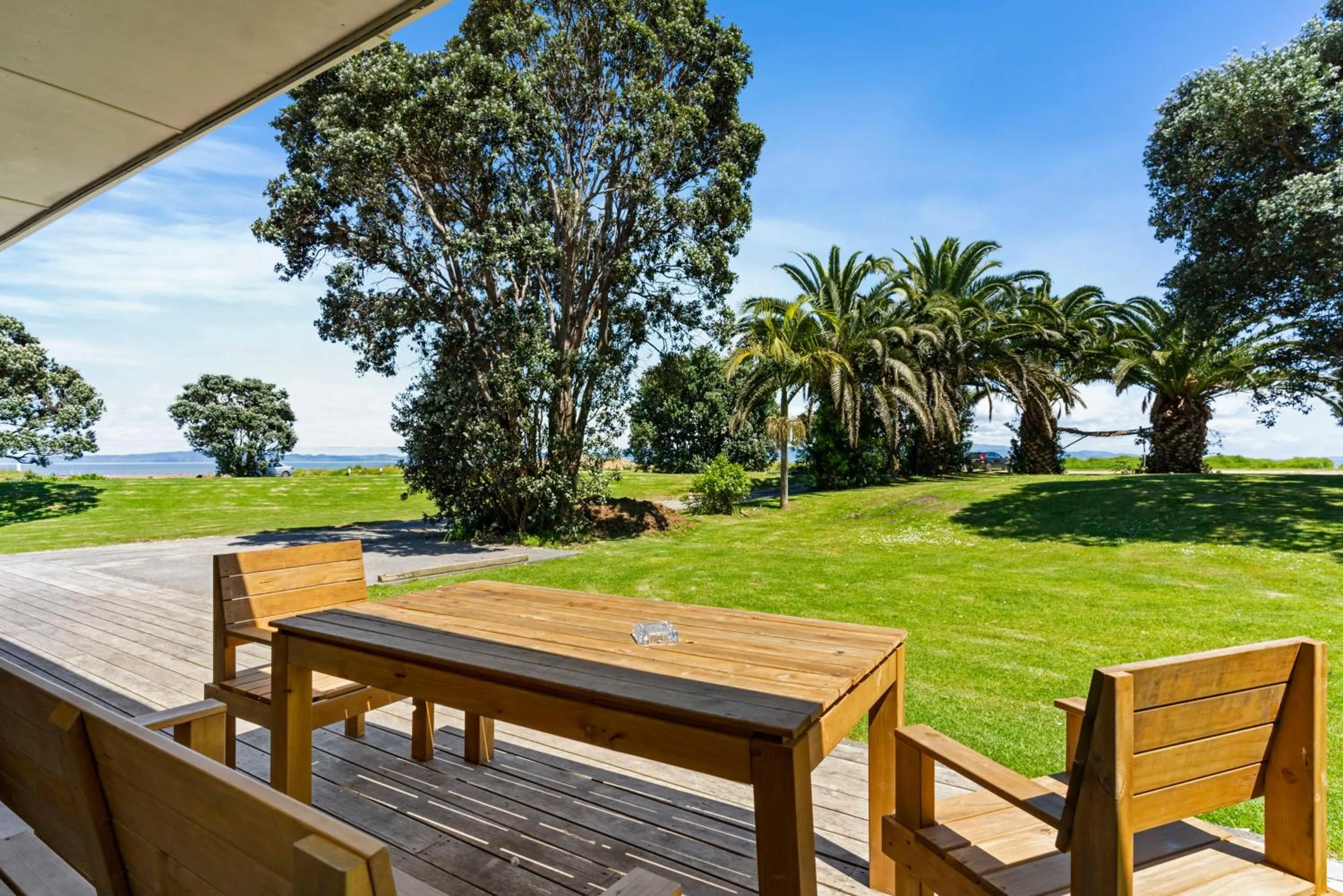 Apartment with Sea View in Comfort Inn Sunset