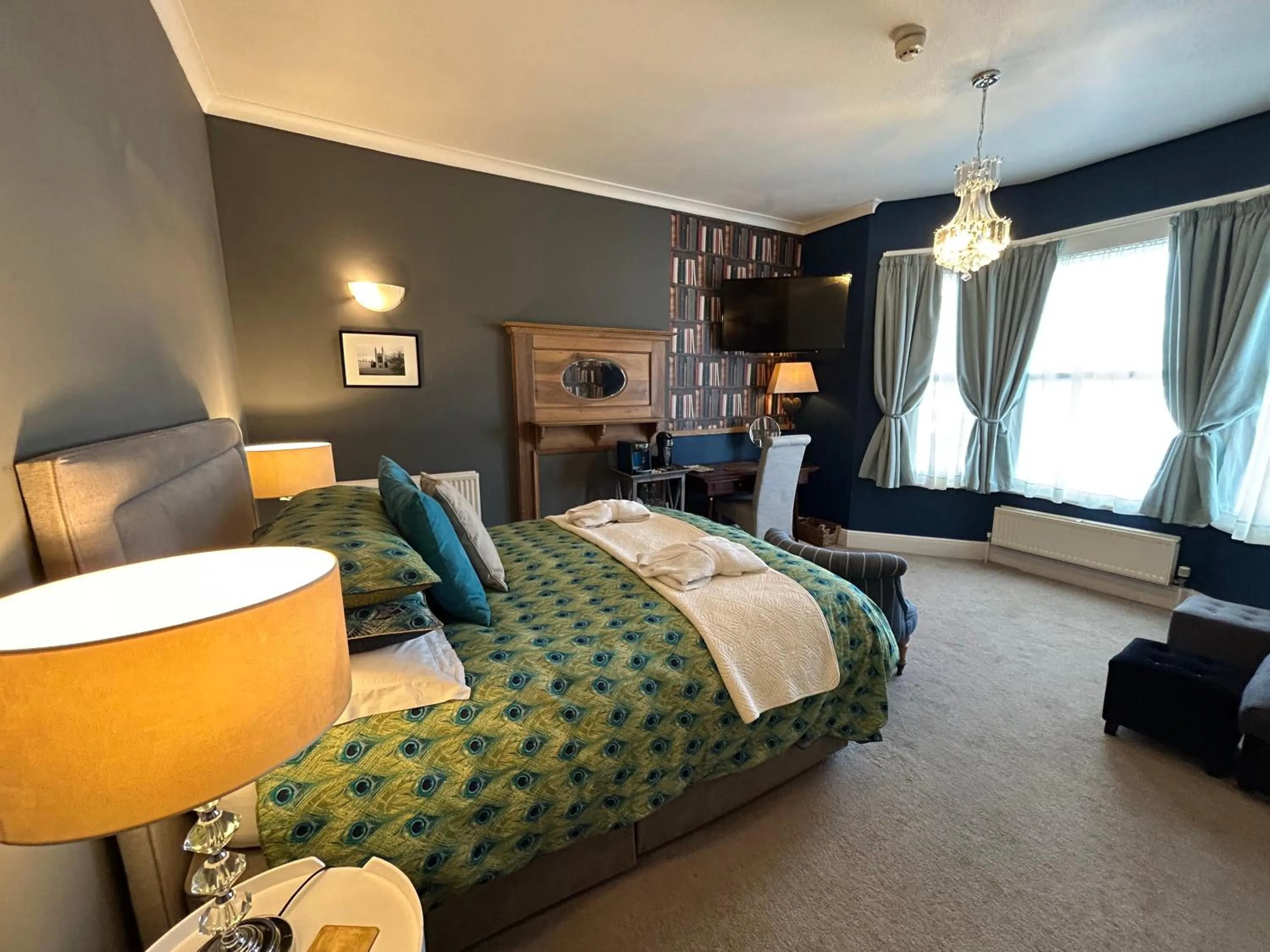 TV and multimedia, Bed in Worth House