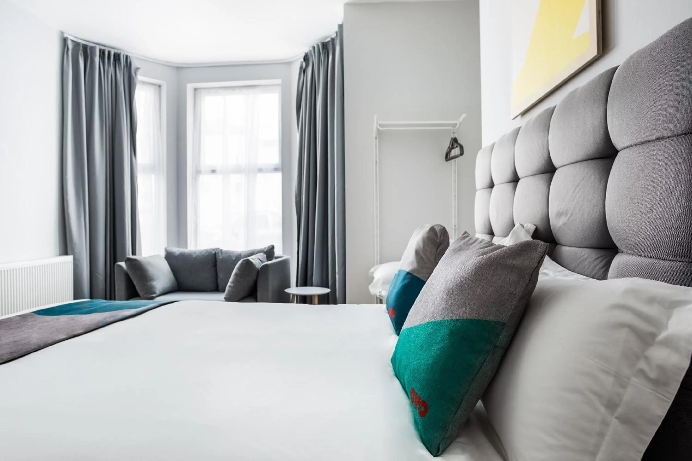 Bedroom, Bed in OYO Studiotel Great Yarmouth - Modern Hotel Apartments