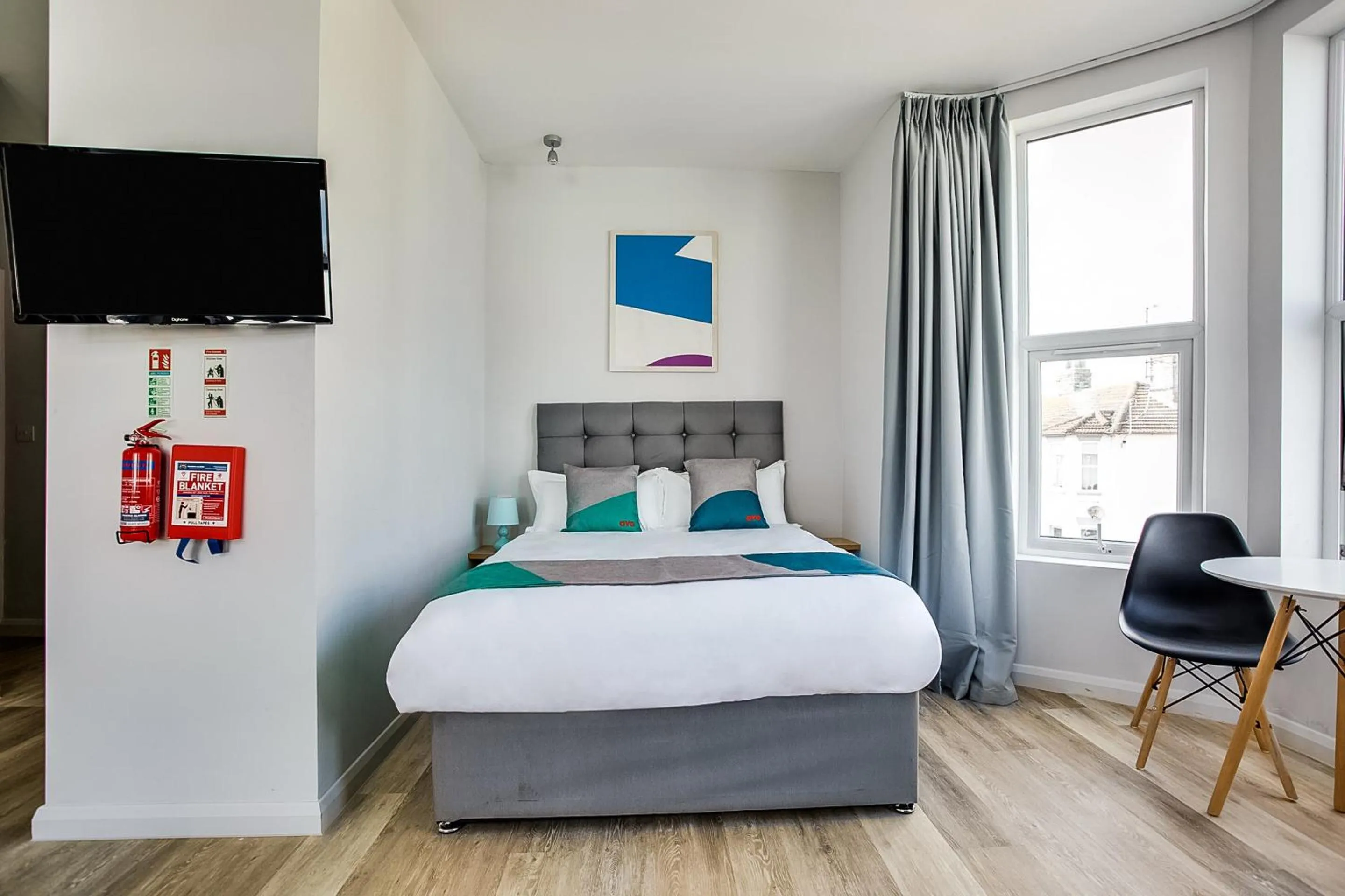 Bedroom, Bed in OYO Studiotel Great Yarmouth - Modern Hotel Apartments