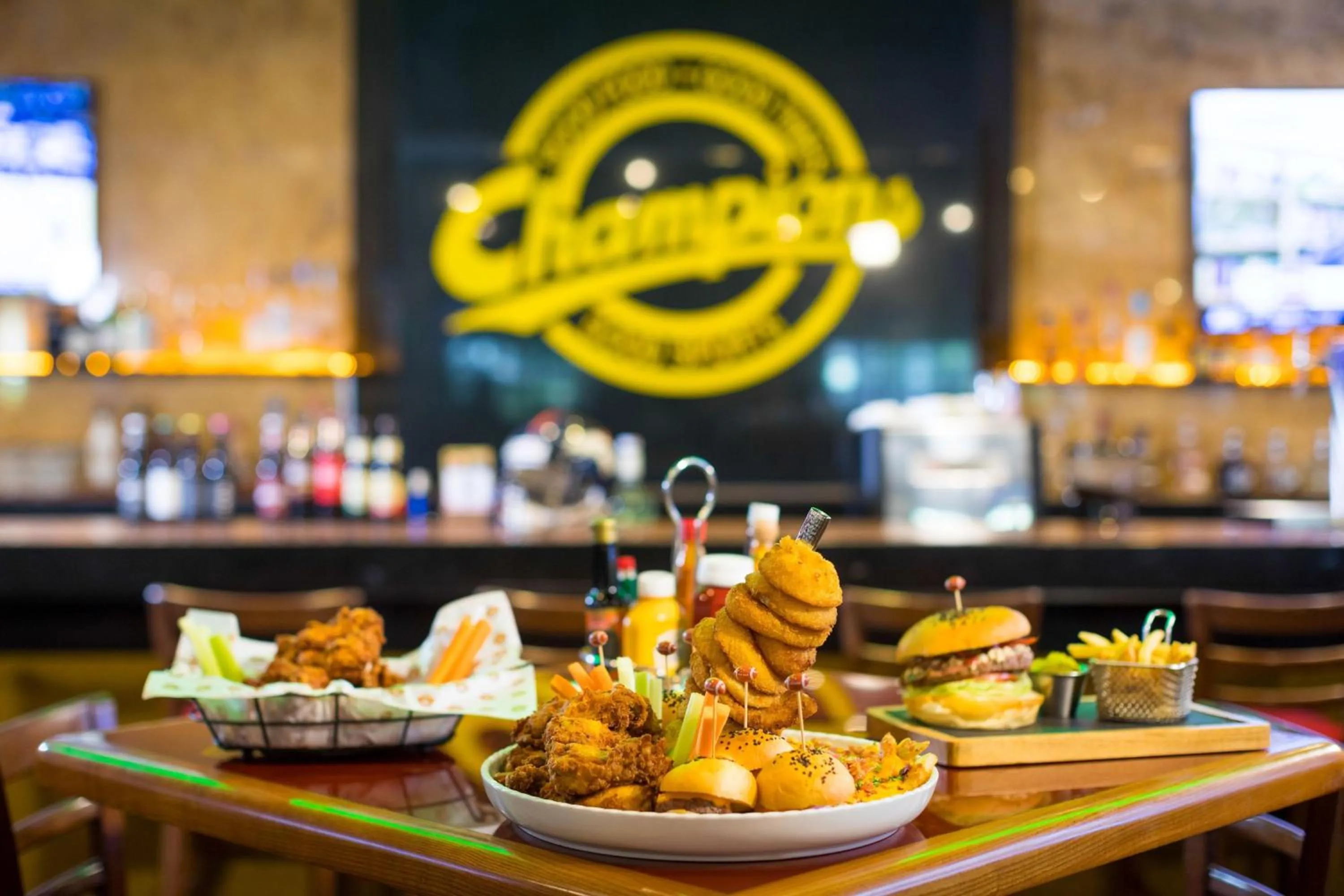 Lounge or bar in Marriott Puerto Vallarta Resort & Spa