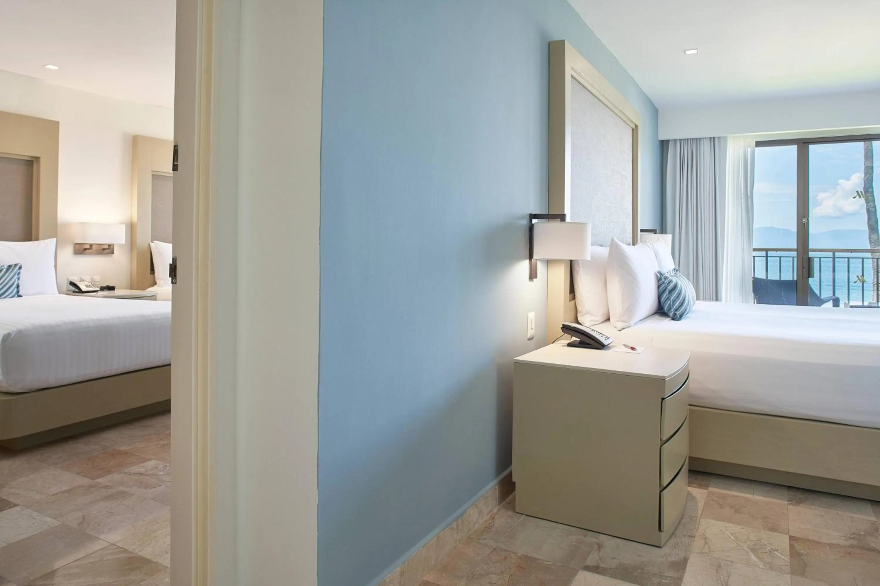 Bedroom, Bed in Marriott Puerto Vallarta Resort & Spa