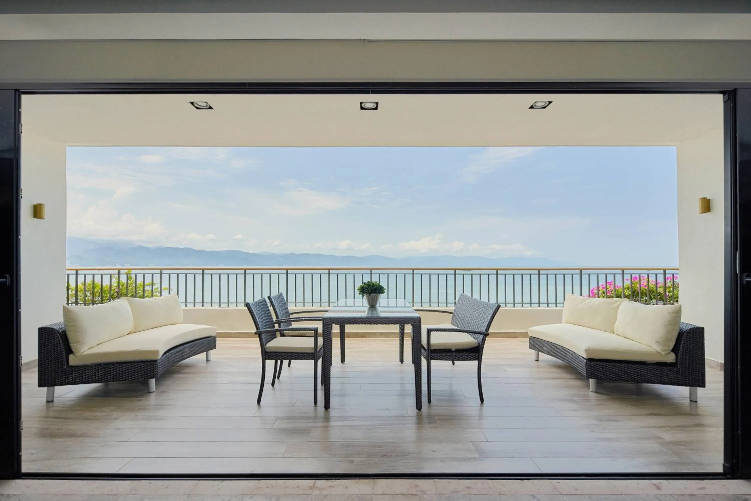Bedroom in Marriott Puerto Vallarta Resort & Spa