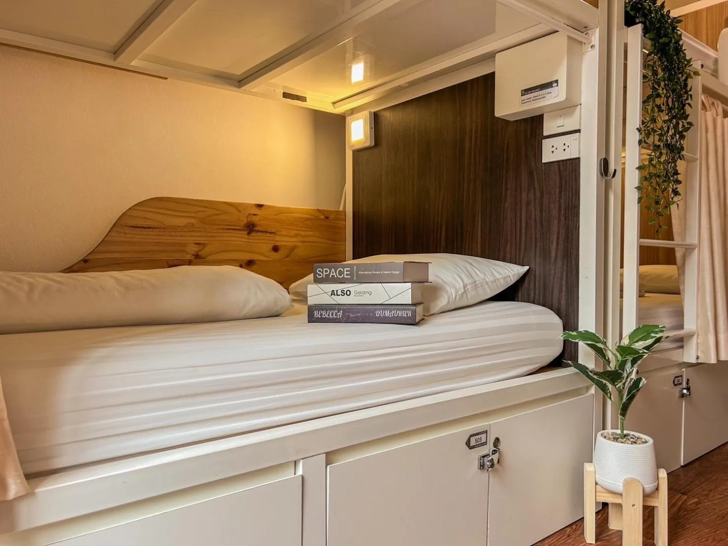 Bedroom, Bed in Click Hostel