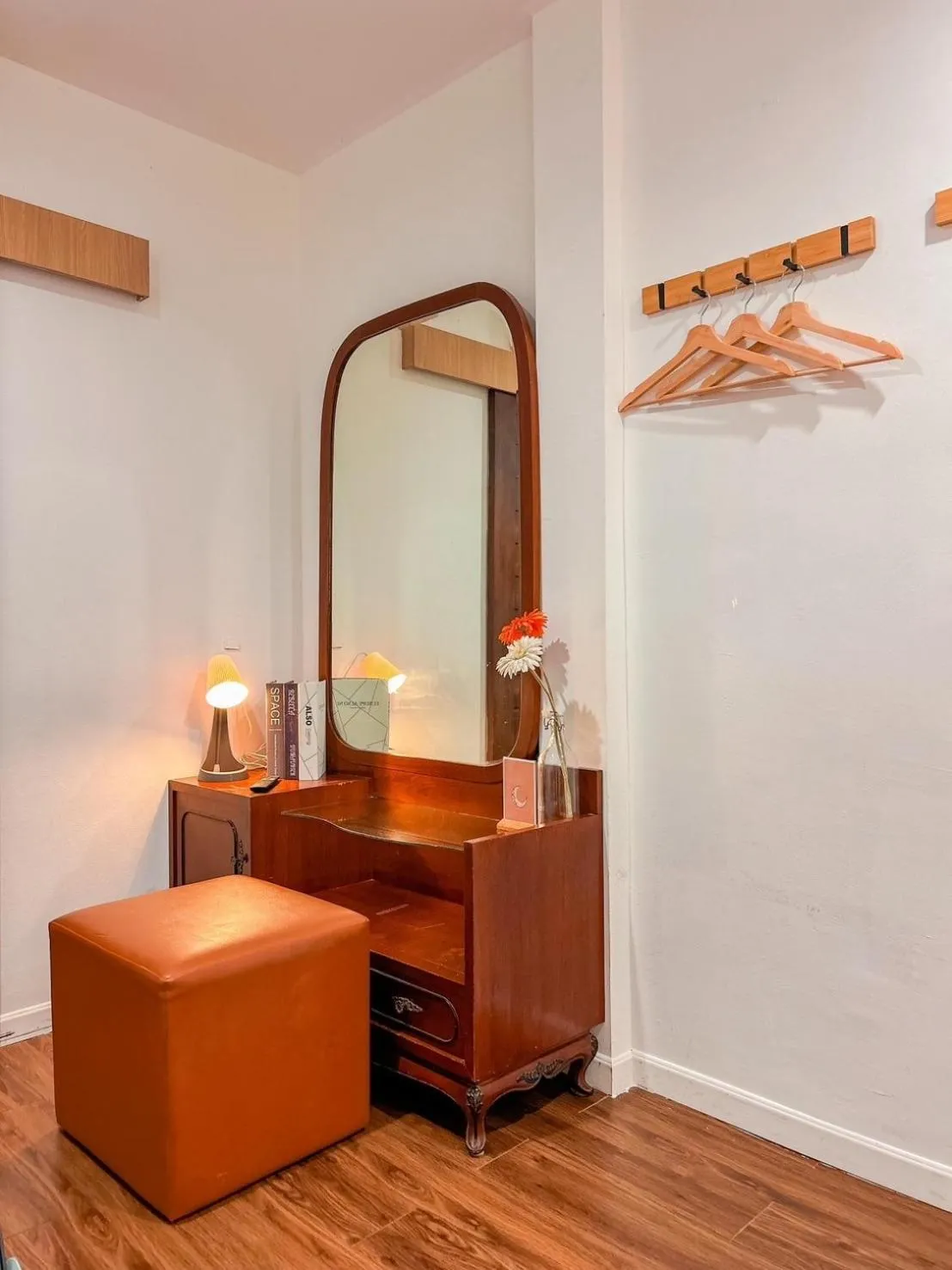 hair dryier in Click Hostel