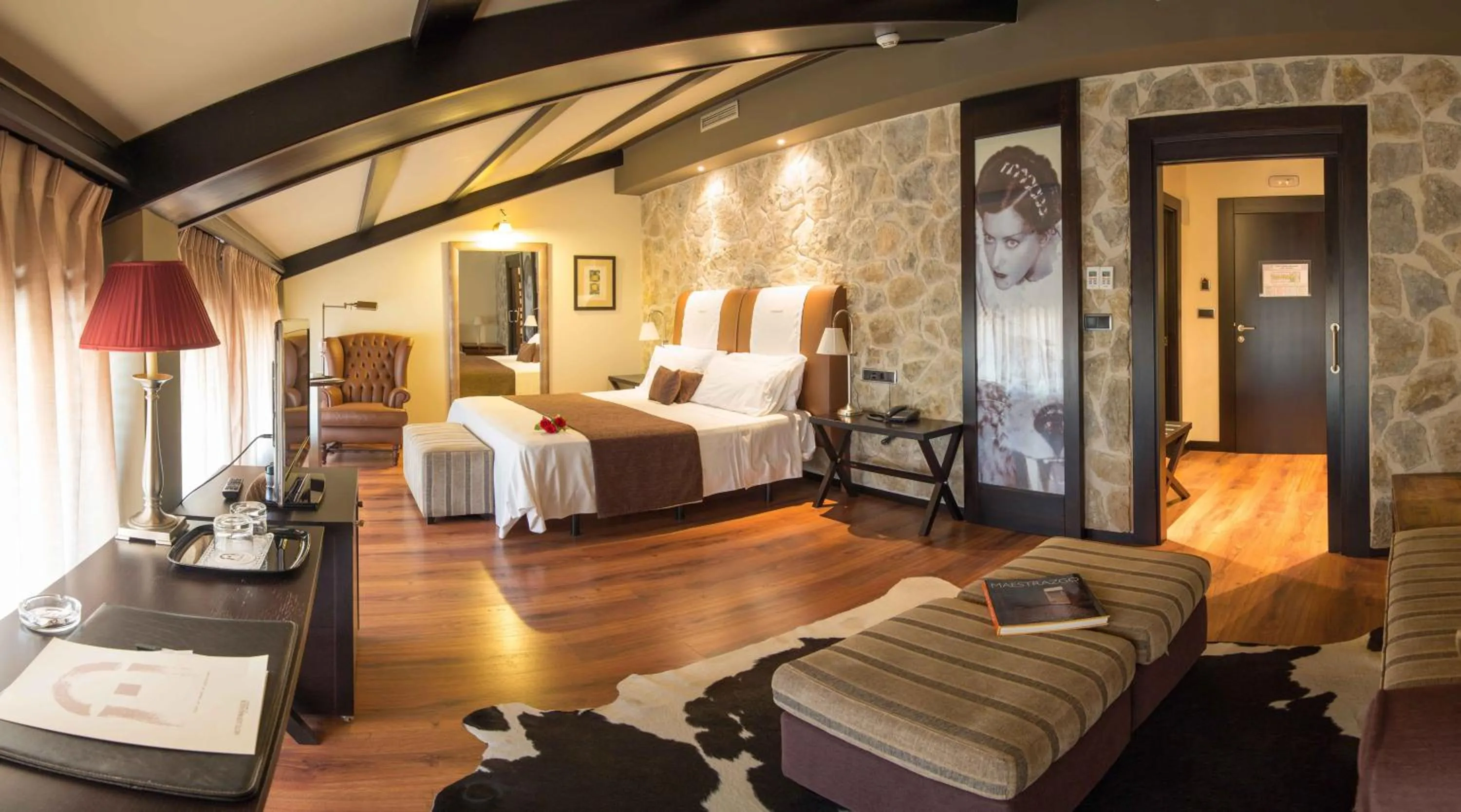 Bed in Hotel Spa Balfagon