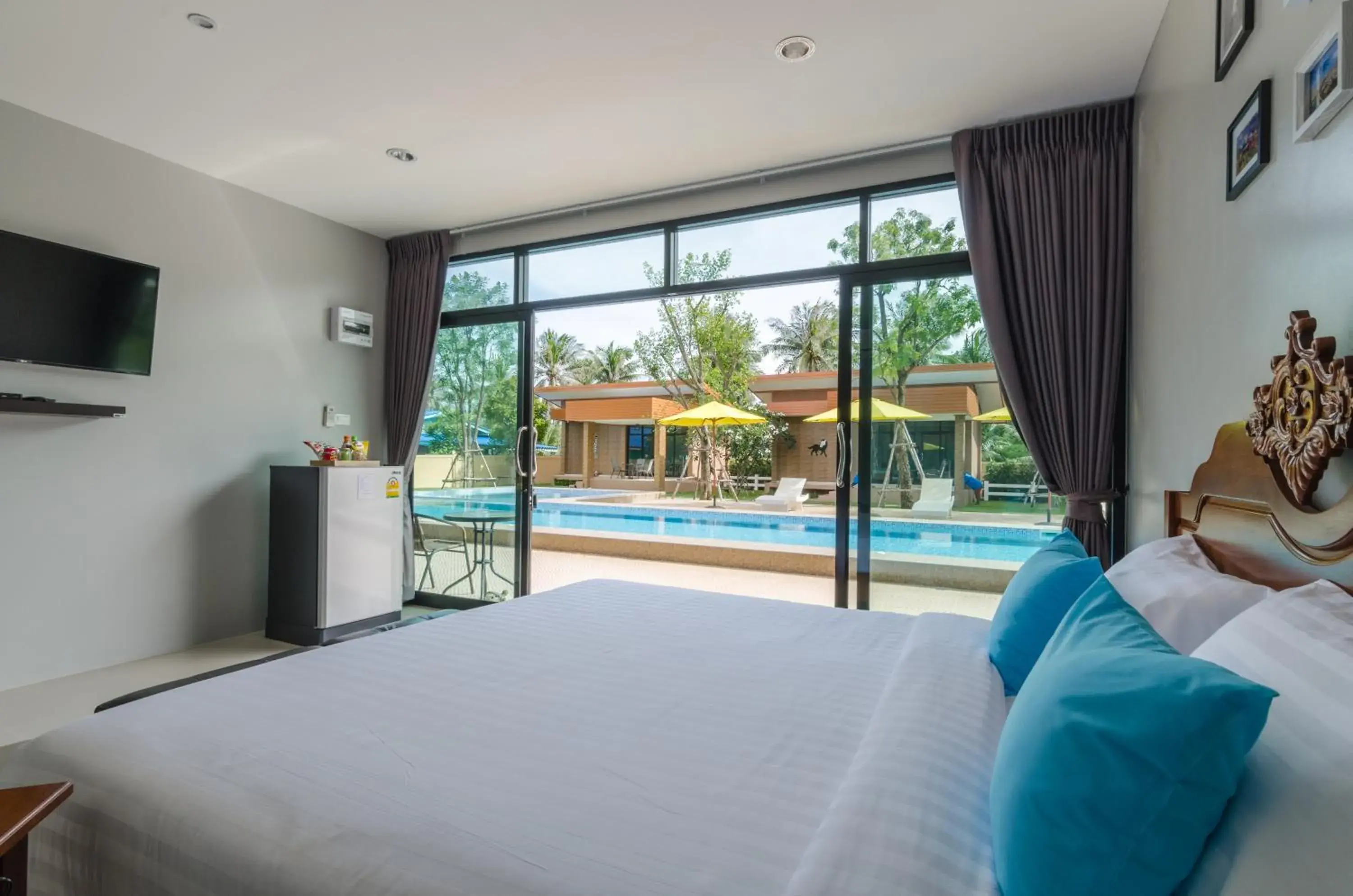 Double Room with Pool View in Golf Inn Resort Double Room with Pool View in Golf Inn Resort