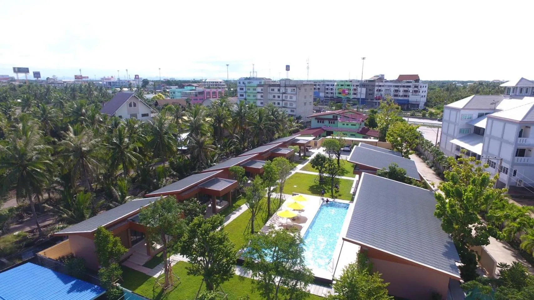 Property building in Golf Inn Resort